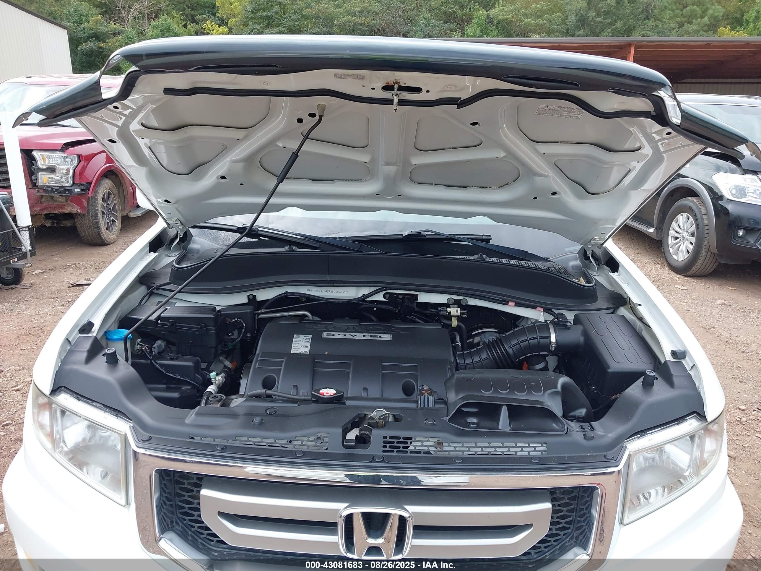 HONDA RIDGELINE image 10