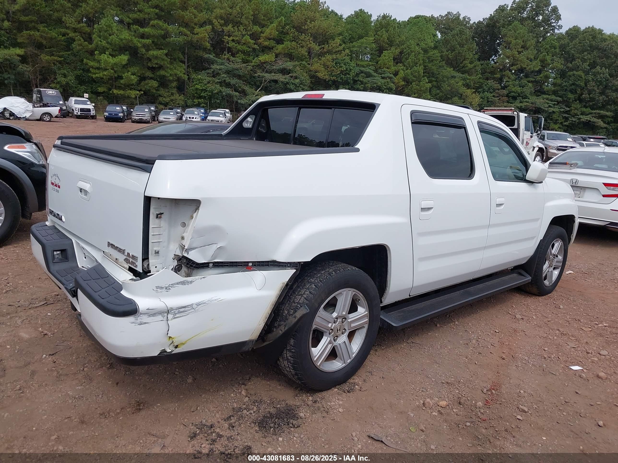 HONDA RIDGELINE image 6