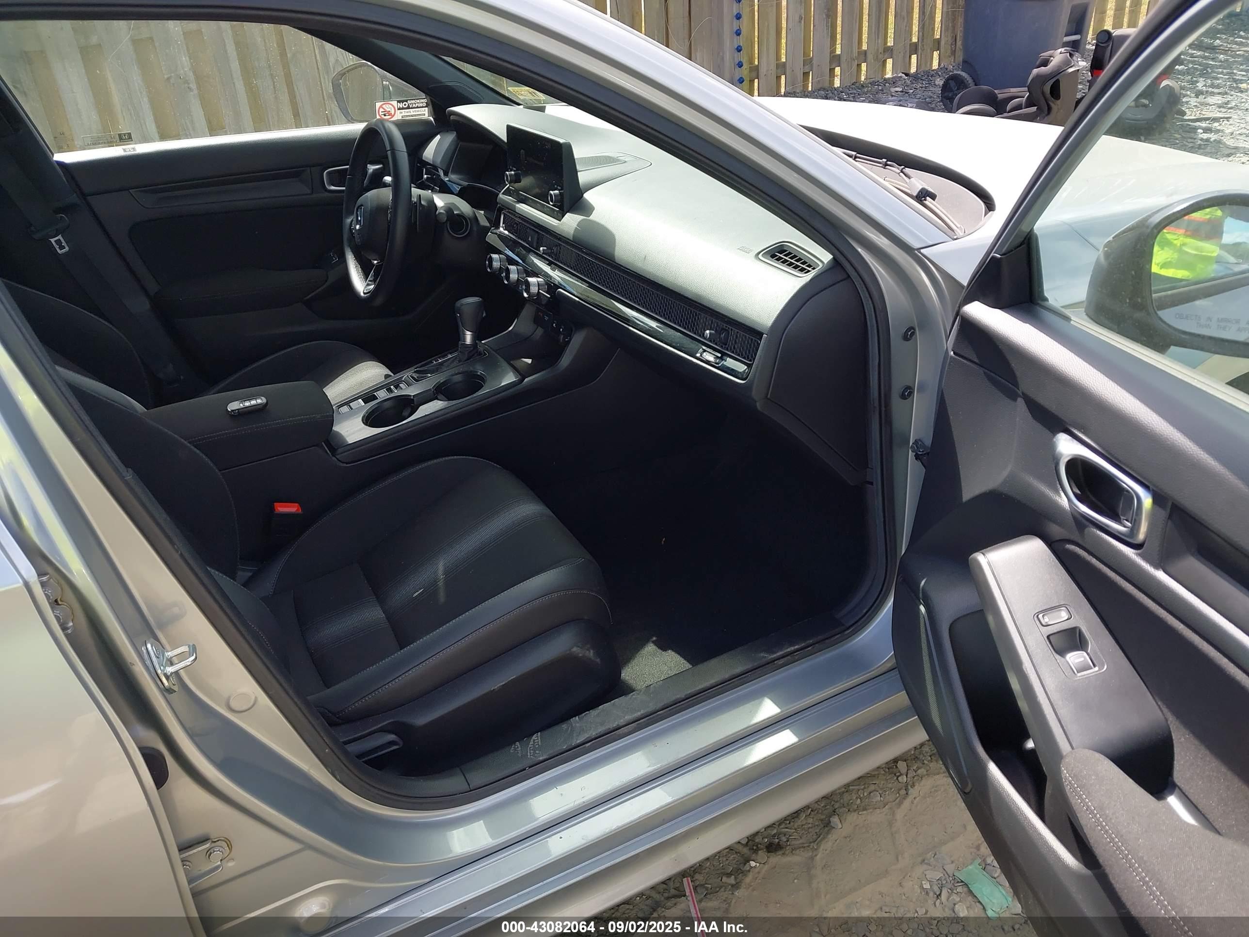HONDA CIVIC image 5