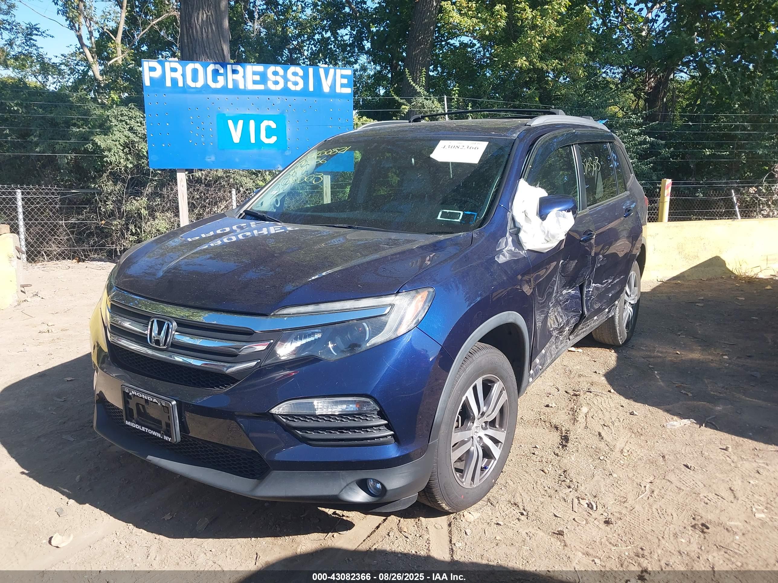 HONDA PILOT image 2