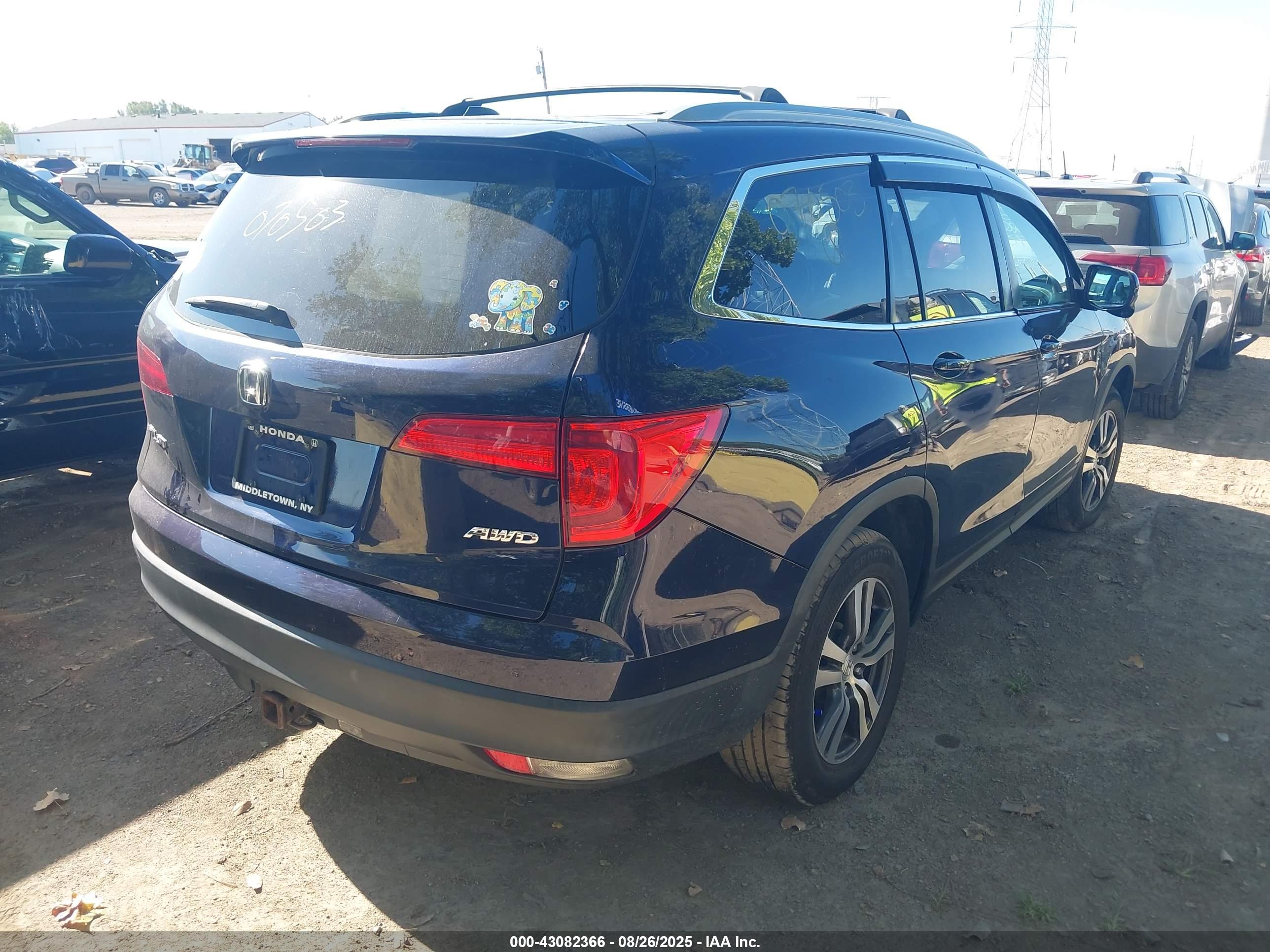 HONDA PILOT image 4
