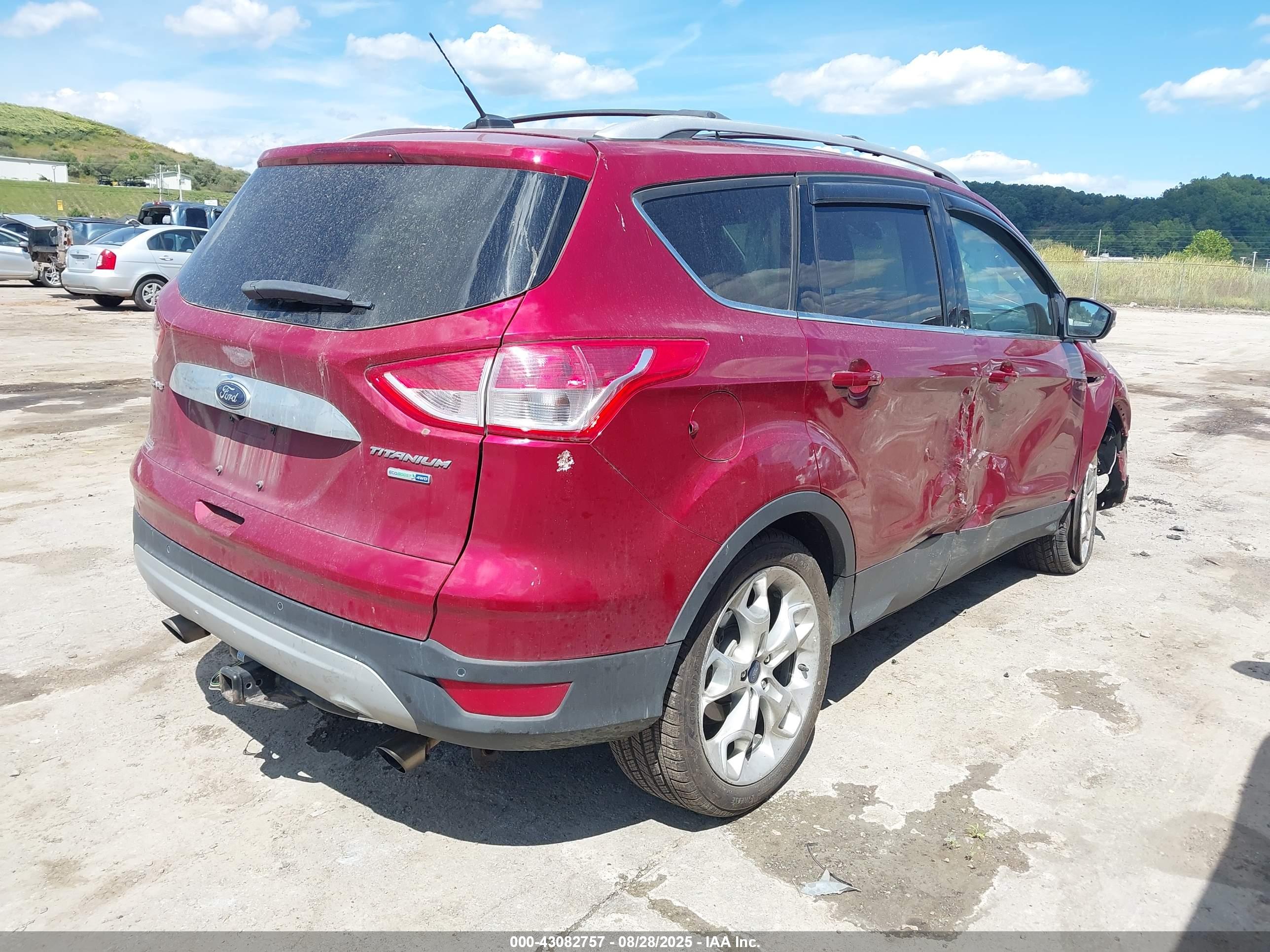 FORD ESCAPE image 4
