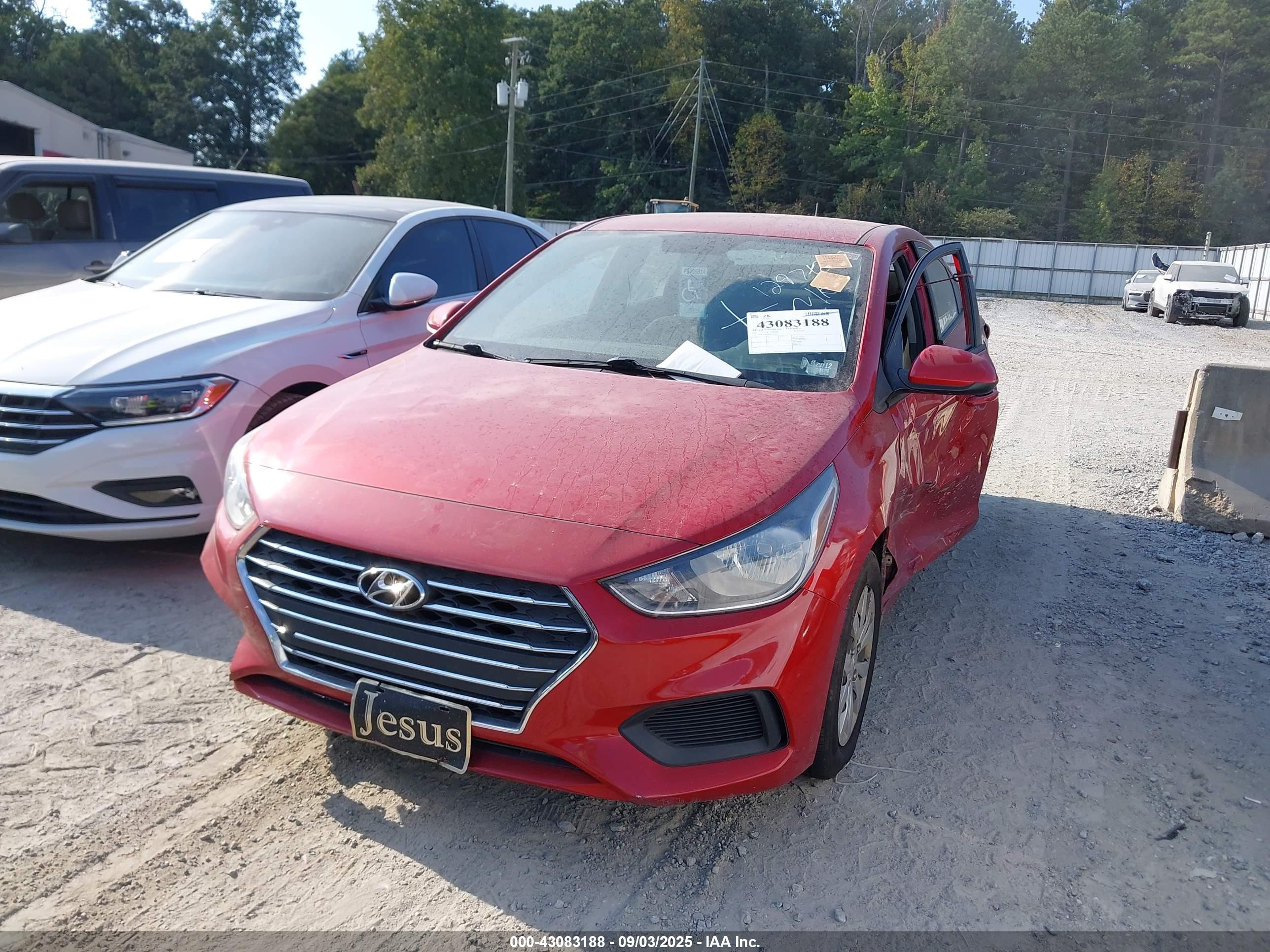 HYUNDAI ACCENT image 2