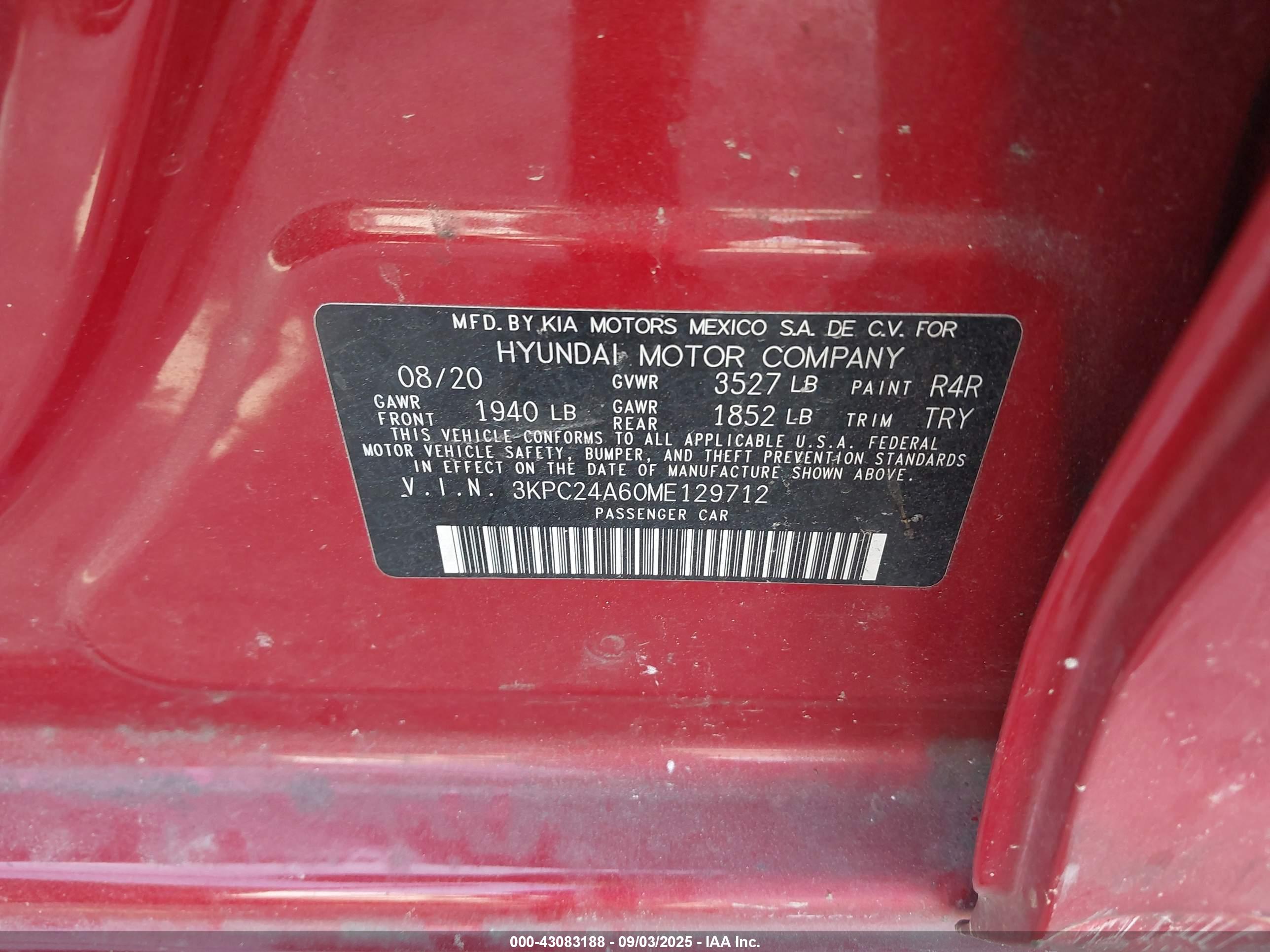 HYUNDAI ACCENT image 9