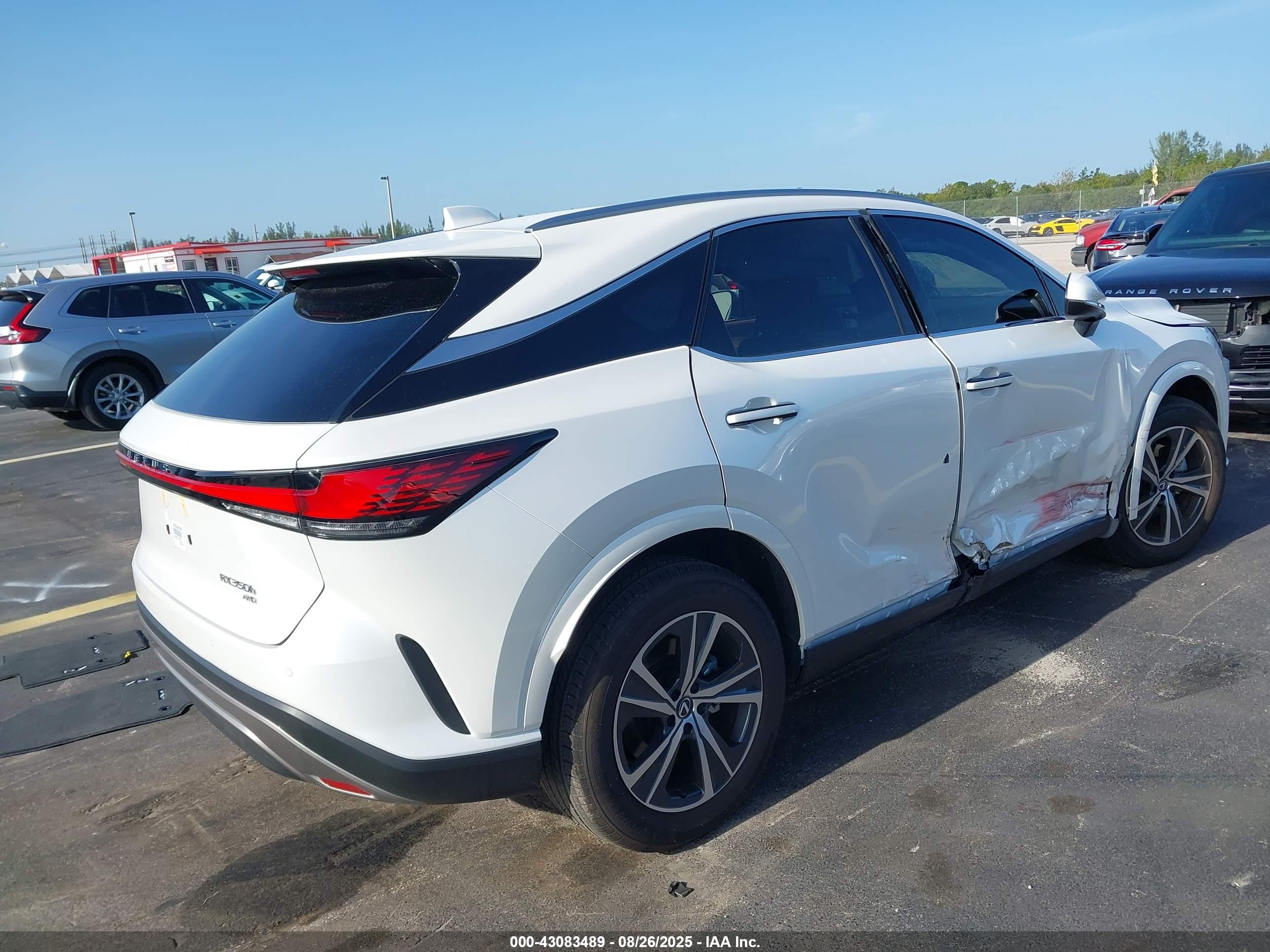 LEXUS RX image 4