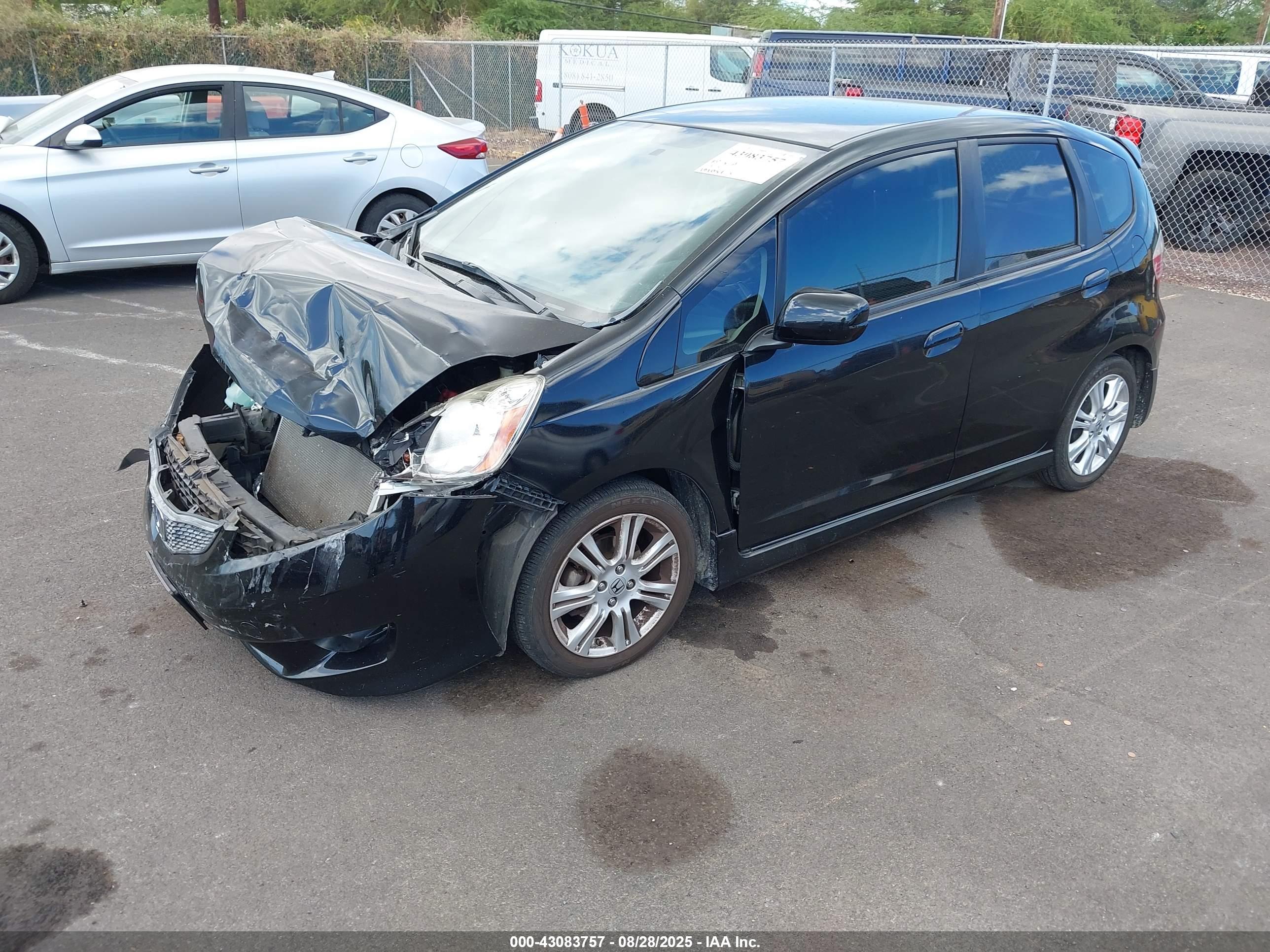 HONDA FIT image 2