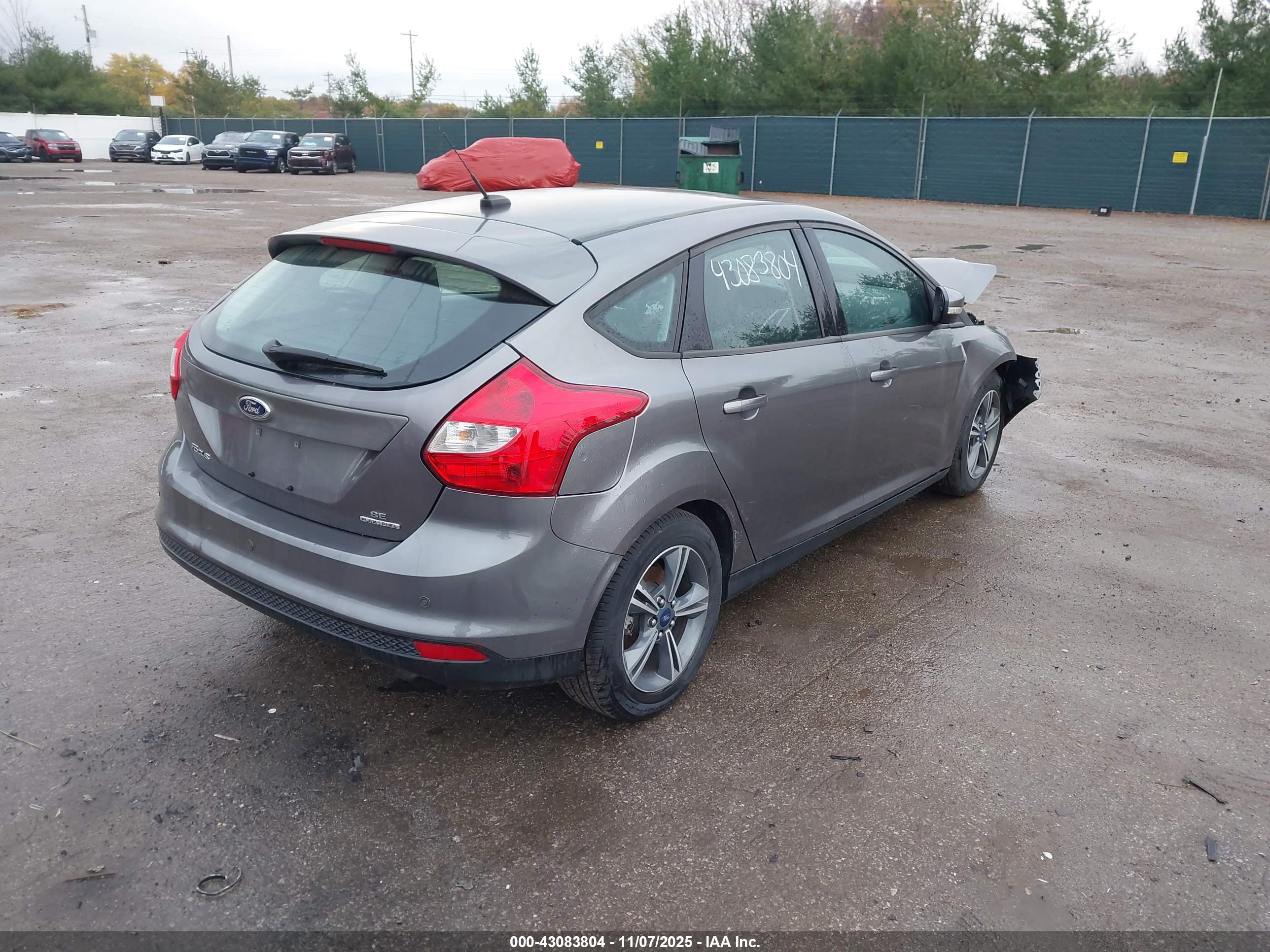 FORD FOCUS image 4