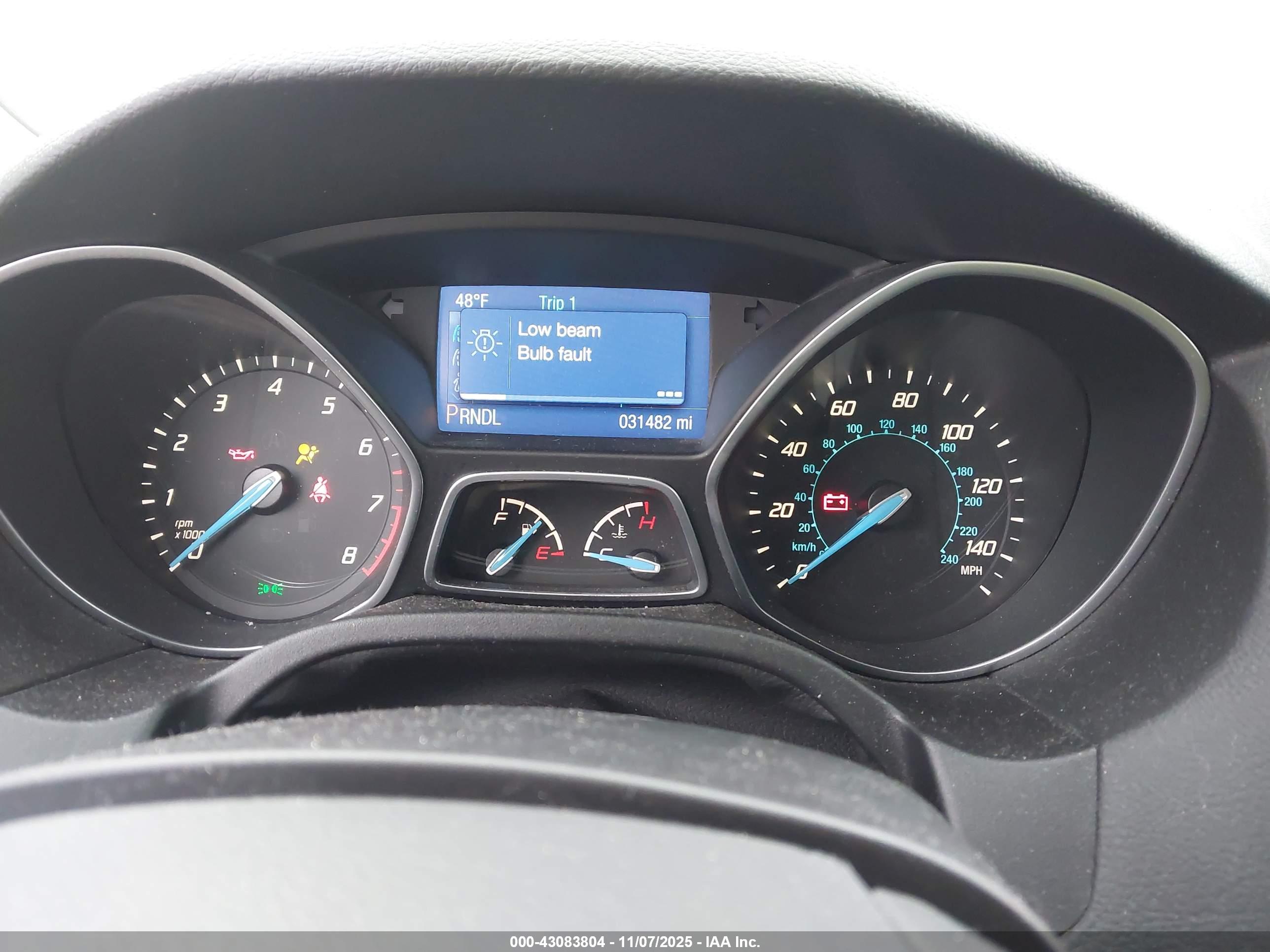 FORD FOCUS image 7