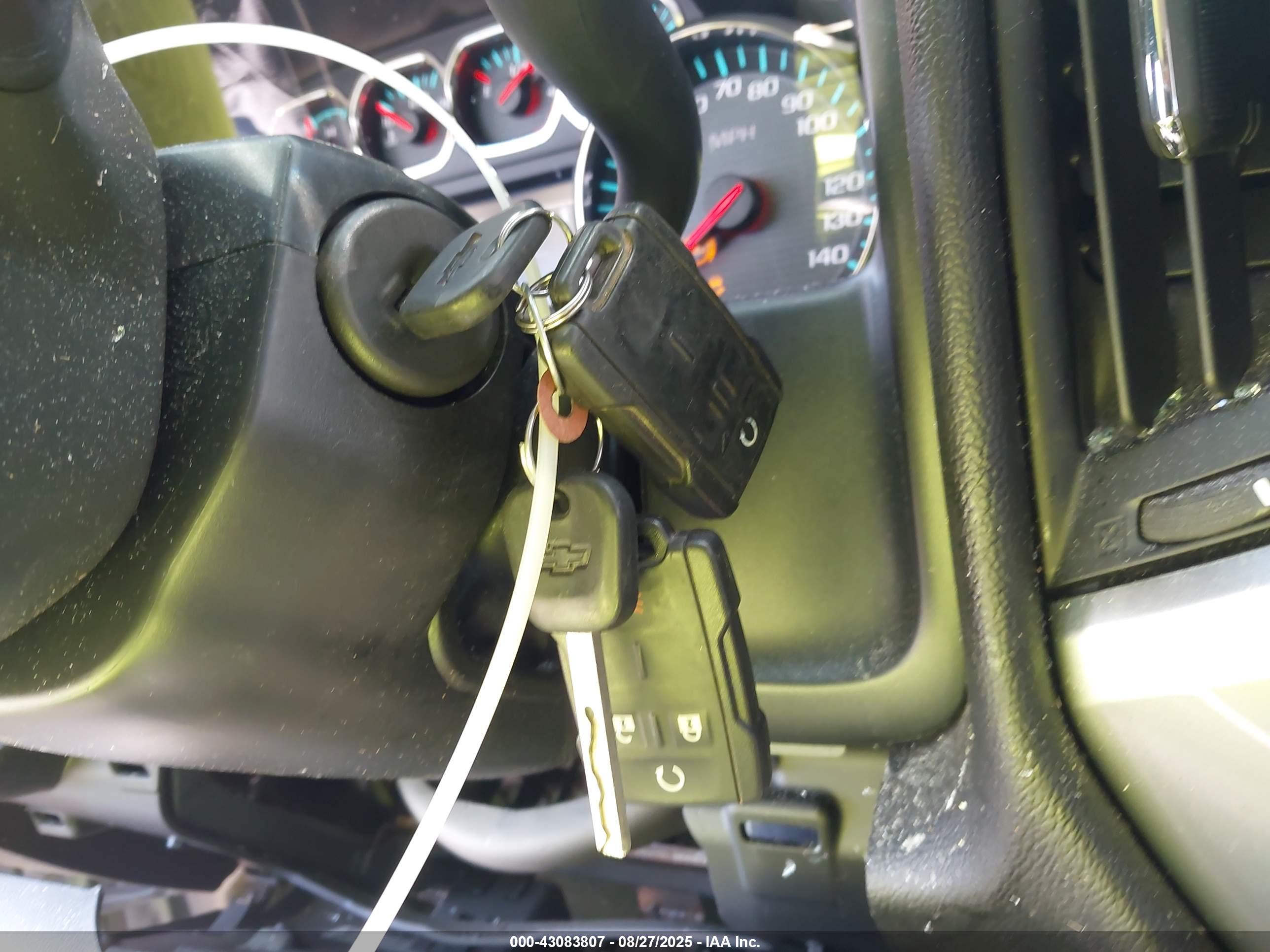 CHEVROLET SILVERADO image 11