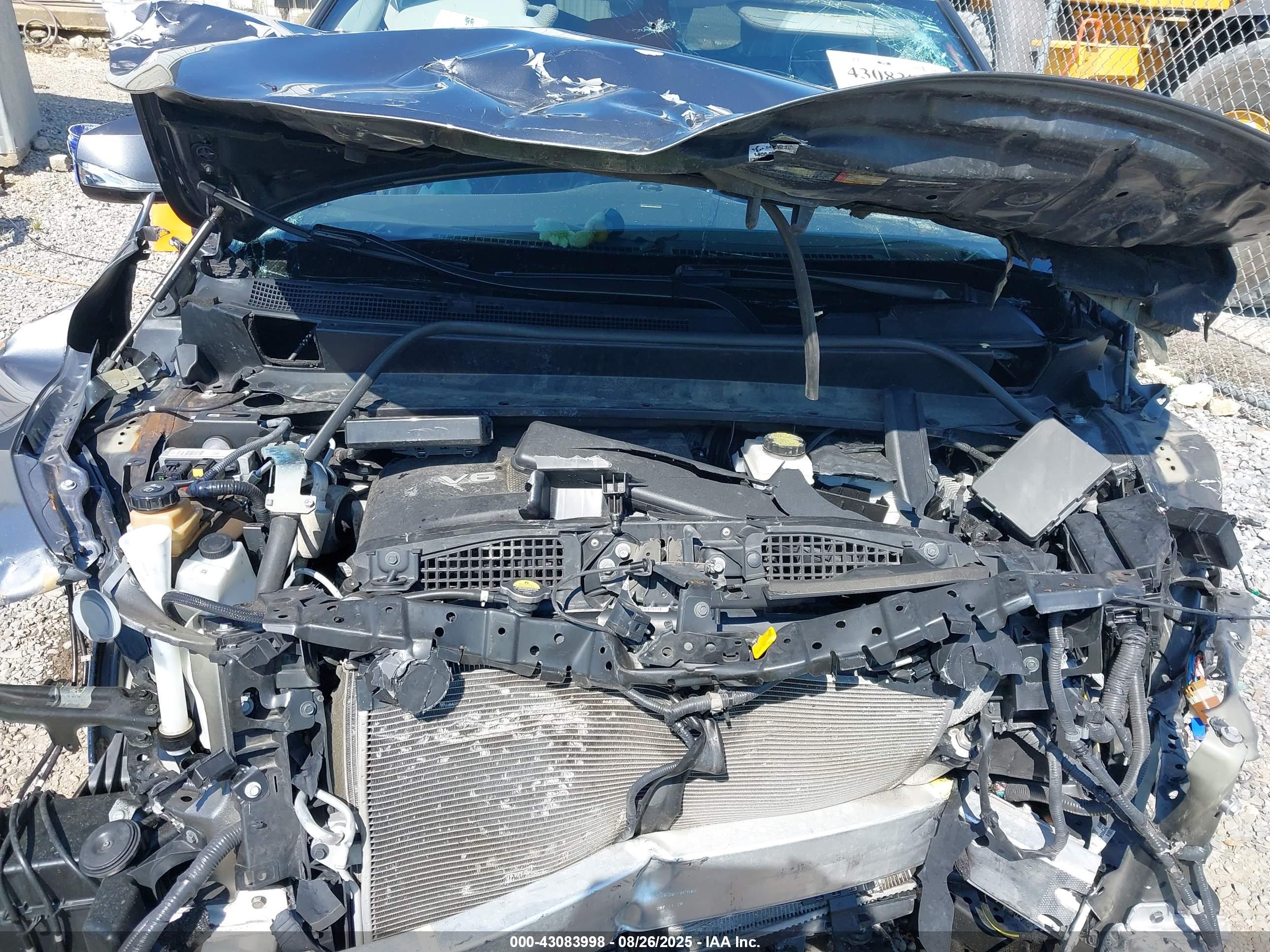 INFINITI QX60 image 10