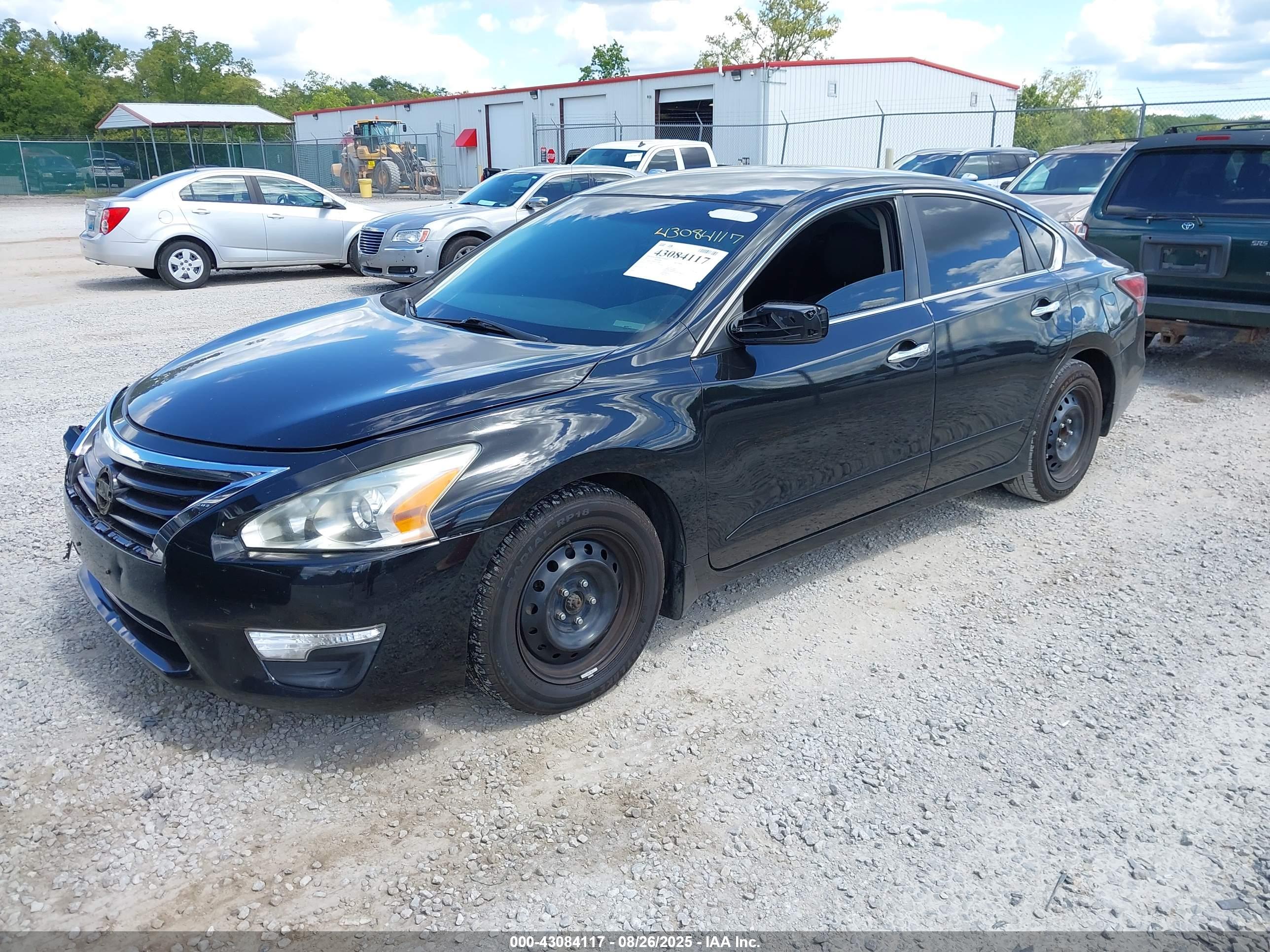 NISSAN ALTIMA image 2