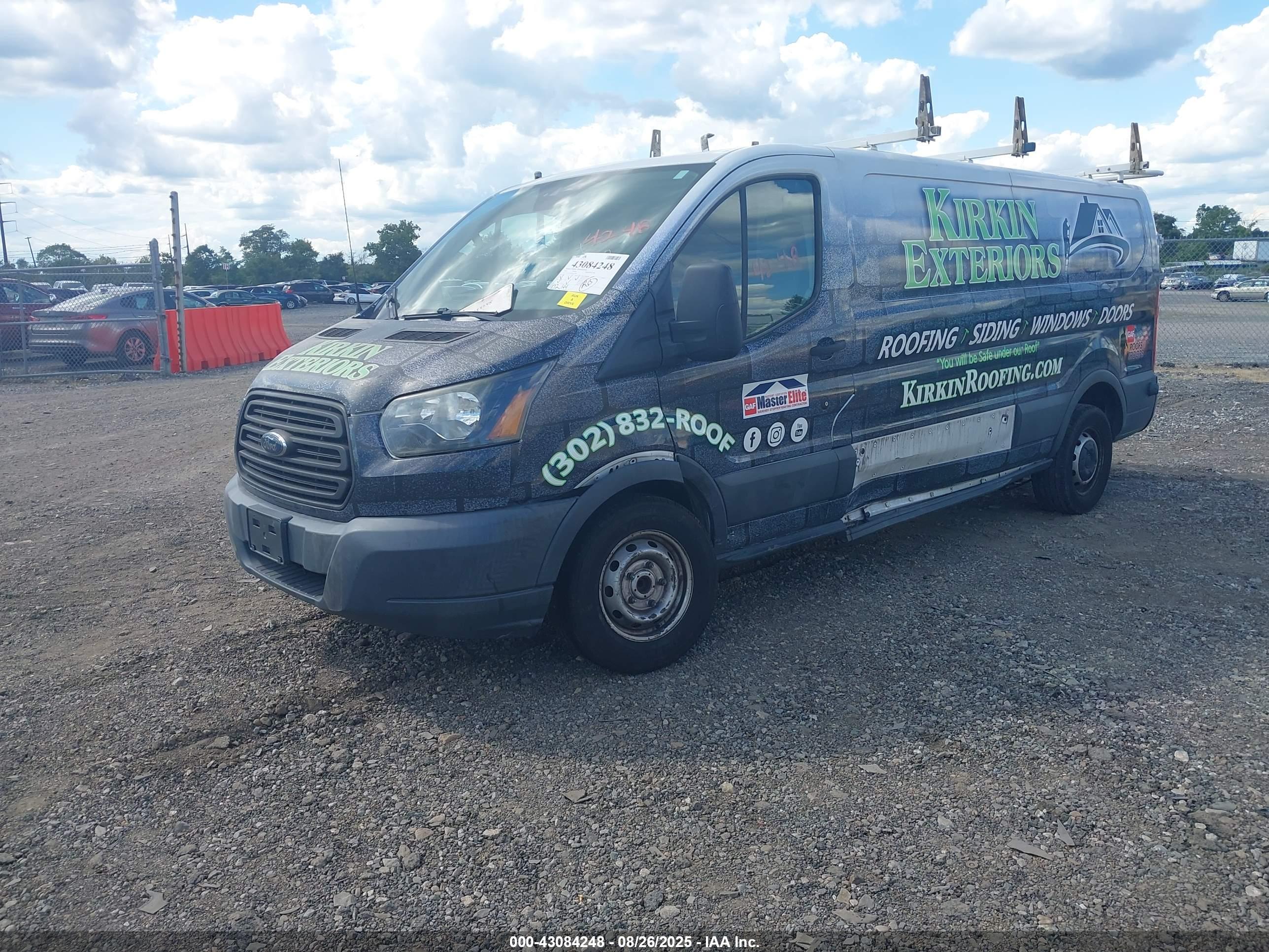 FORD TRANSIT-250 image 2