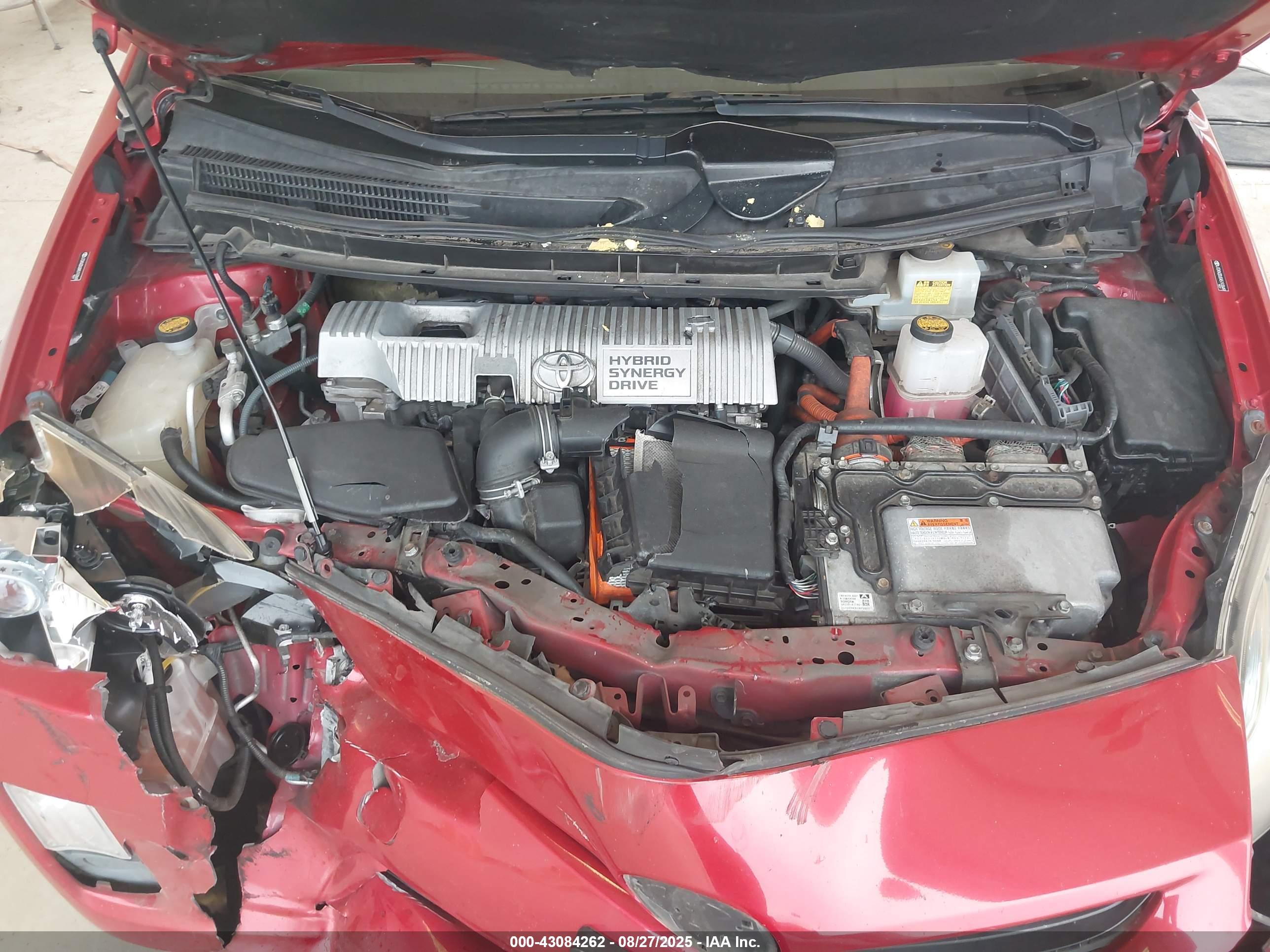 TOYOTA PRIUS image 10