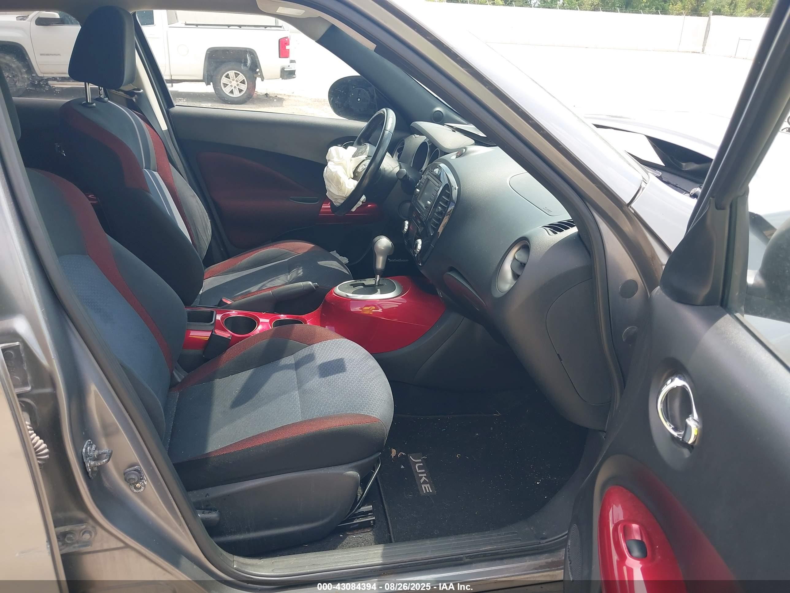 NISSAN JUKE image 5