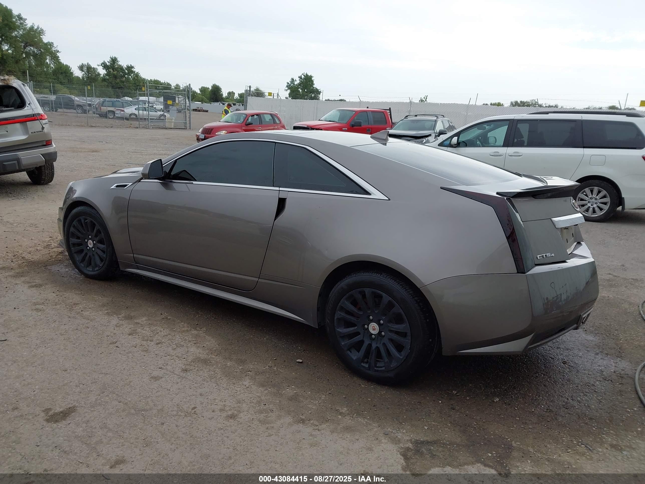 CADILLAC CTS image 3