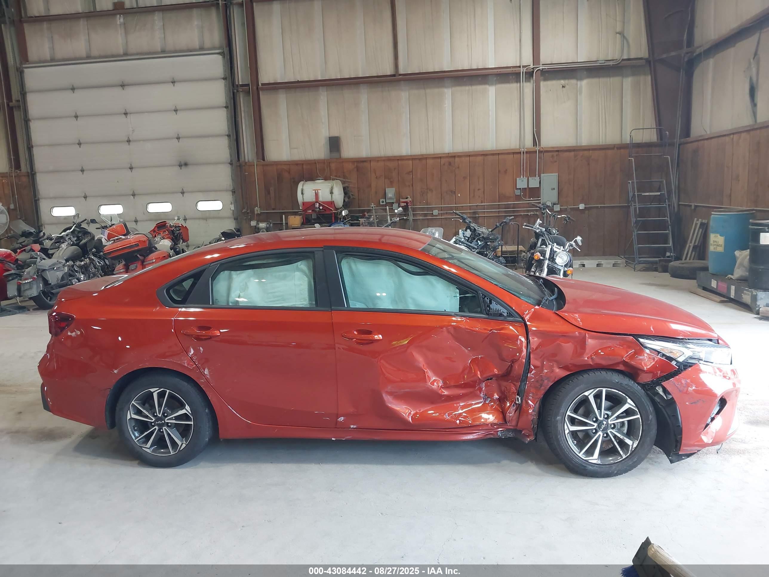 KIA FORTE image 6