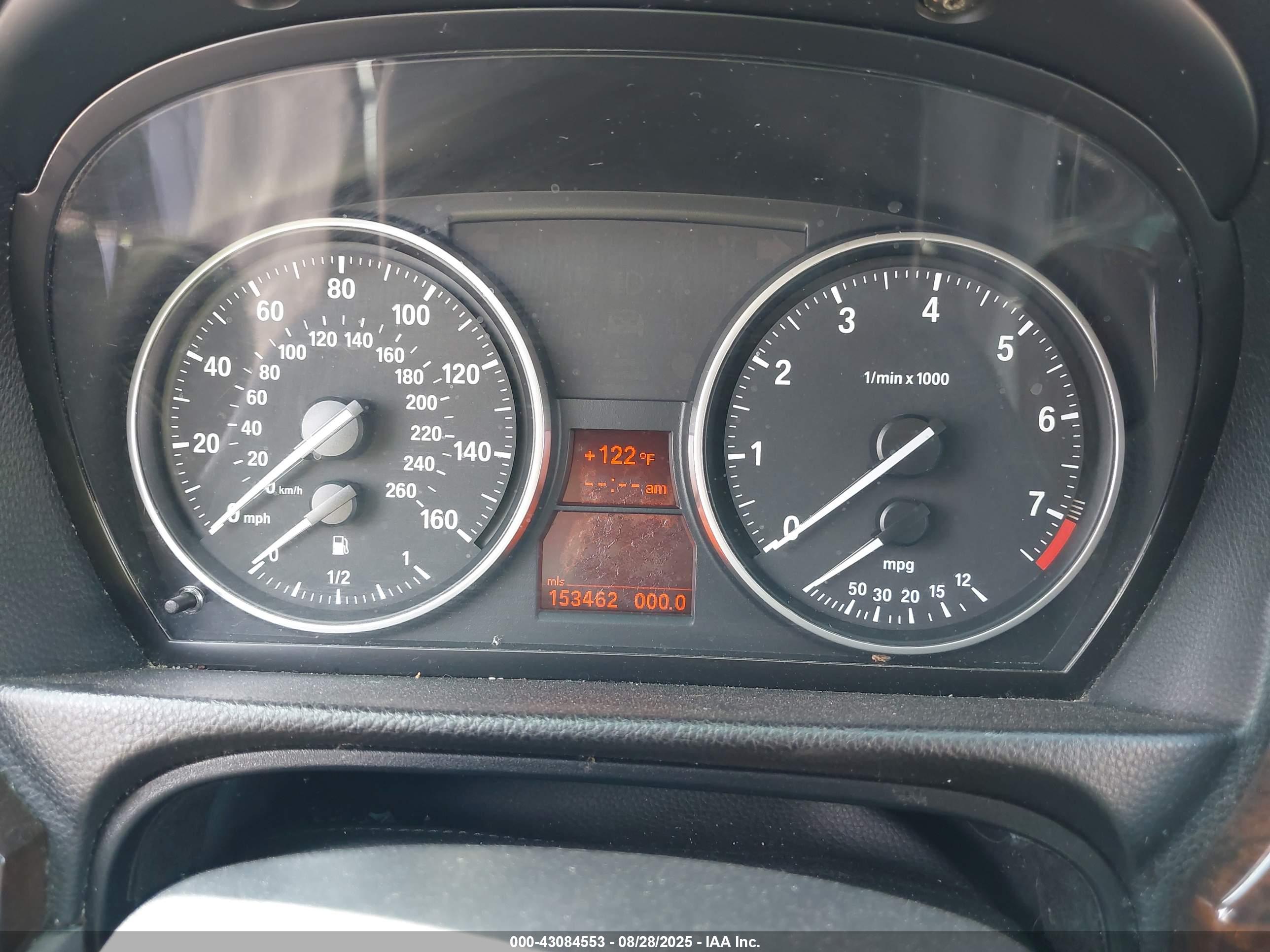 BMW 328I image 7