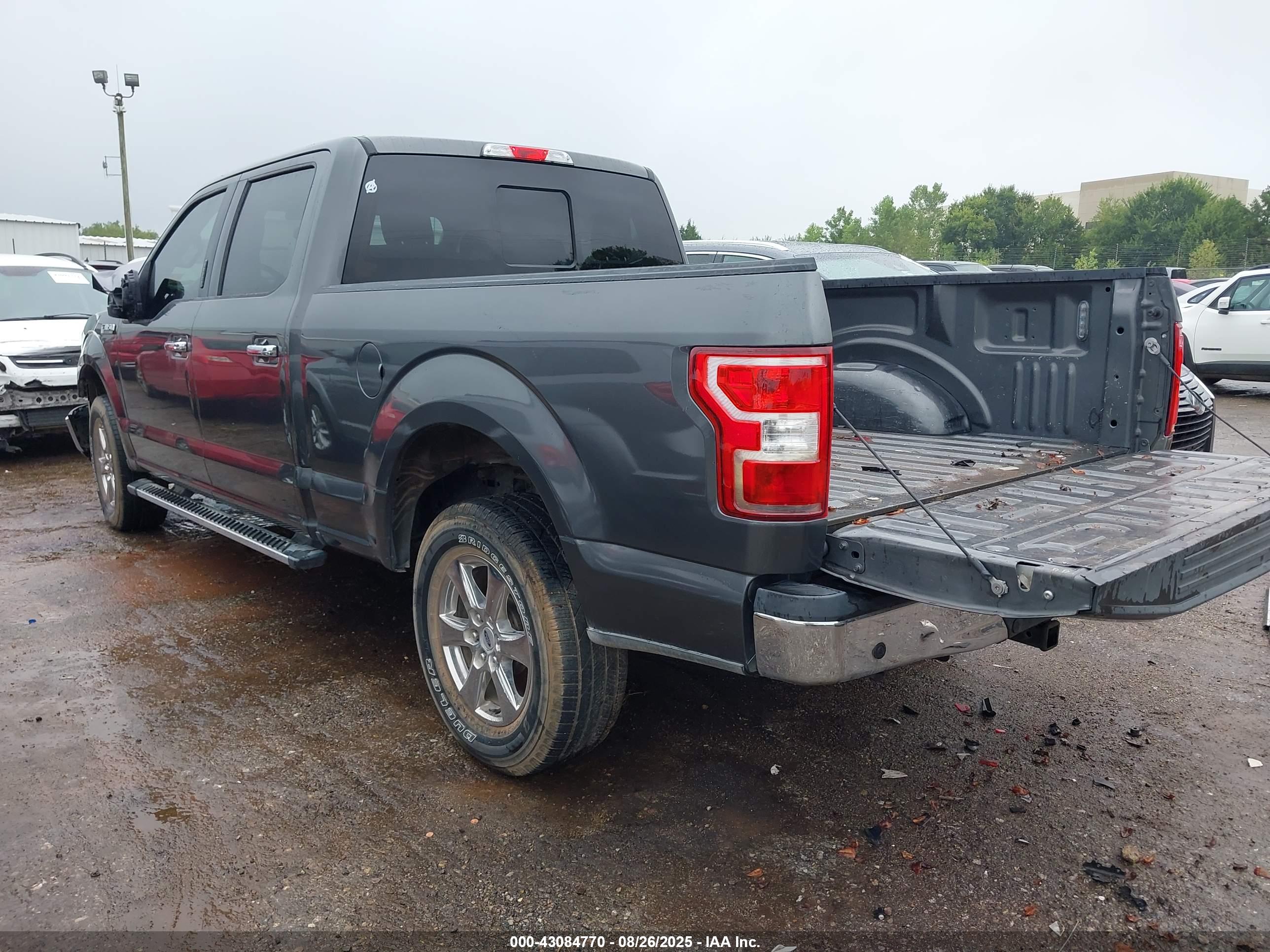 FORD F-150 image 3