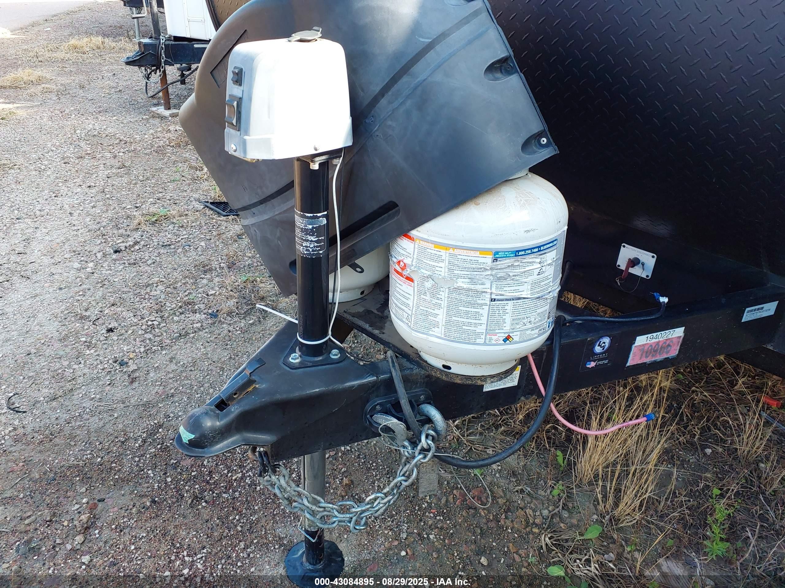 FOREST RIVER image 10