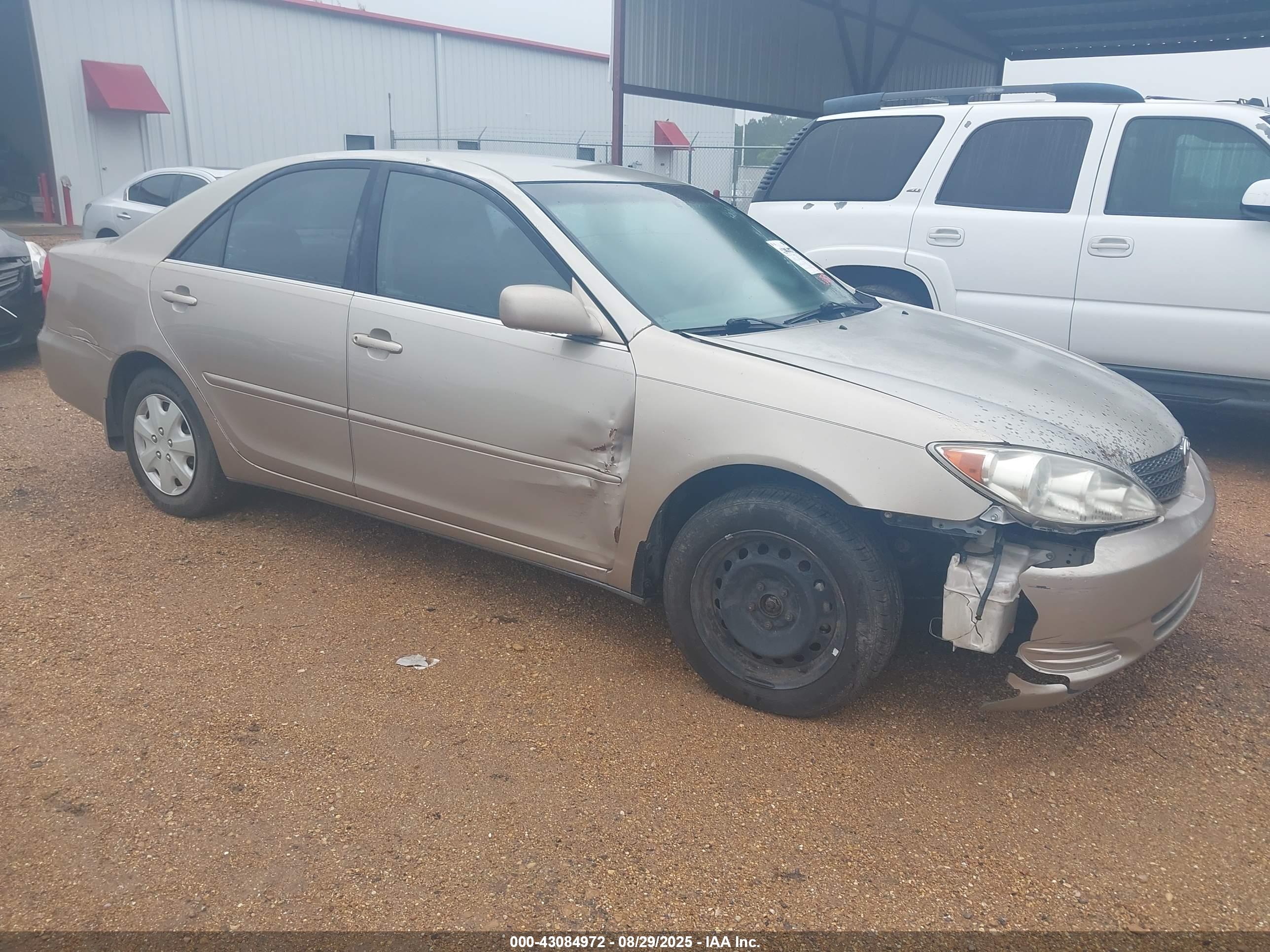 TOYOTA CAMRY image 6