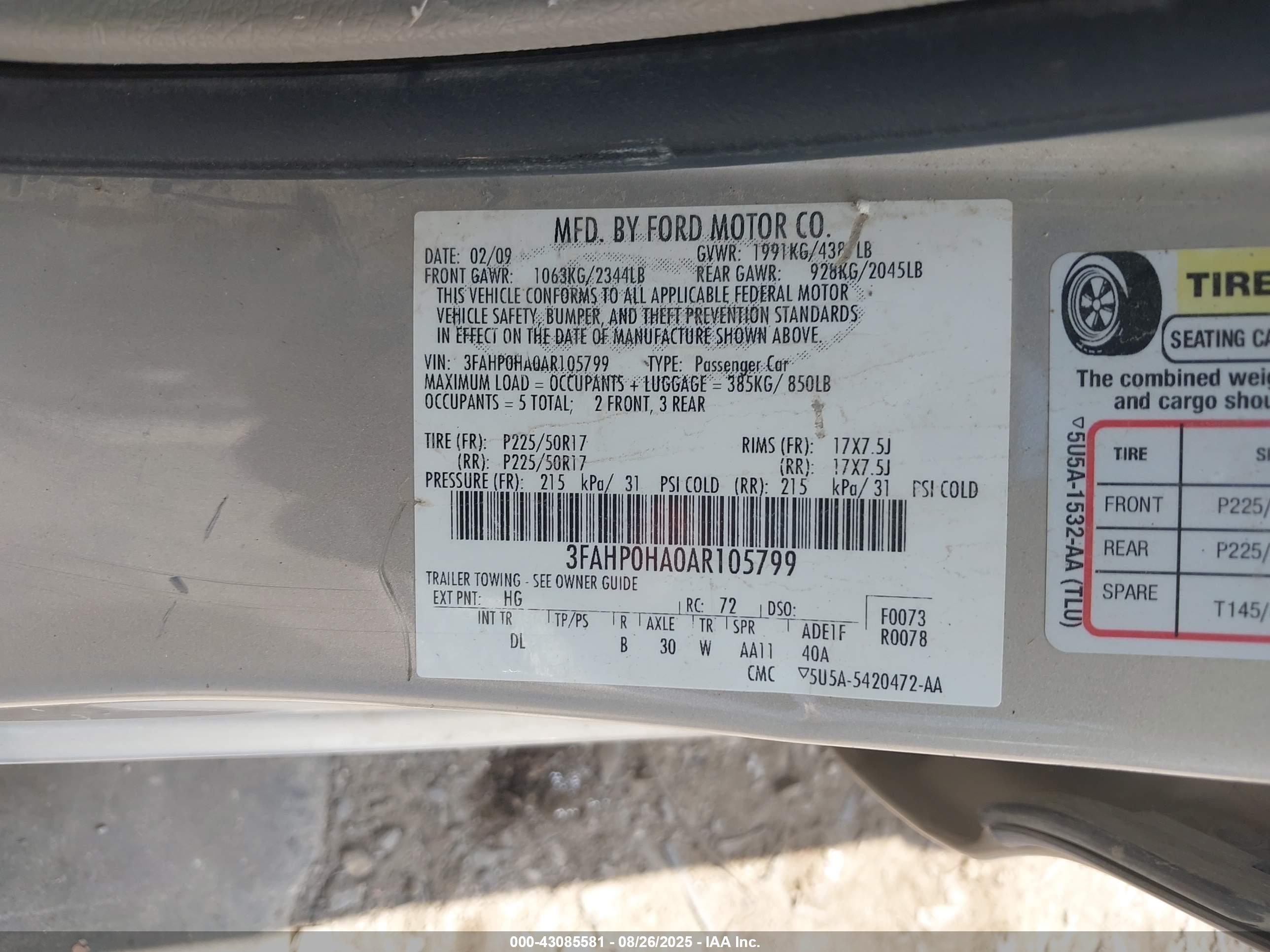 FORD FUSION image 9