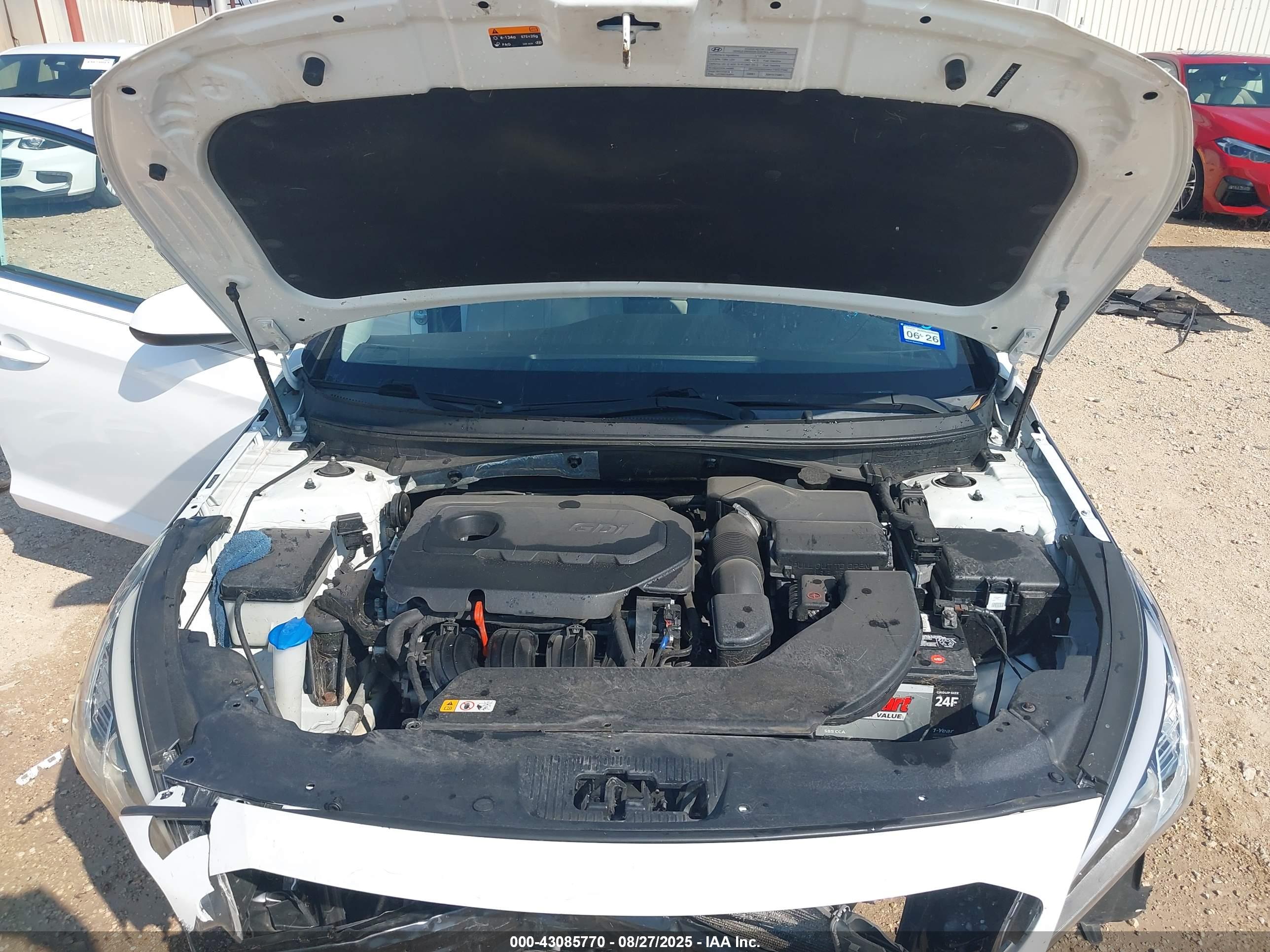 HYUNDAI SONATA image 10