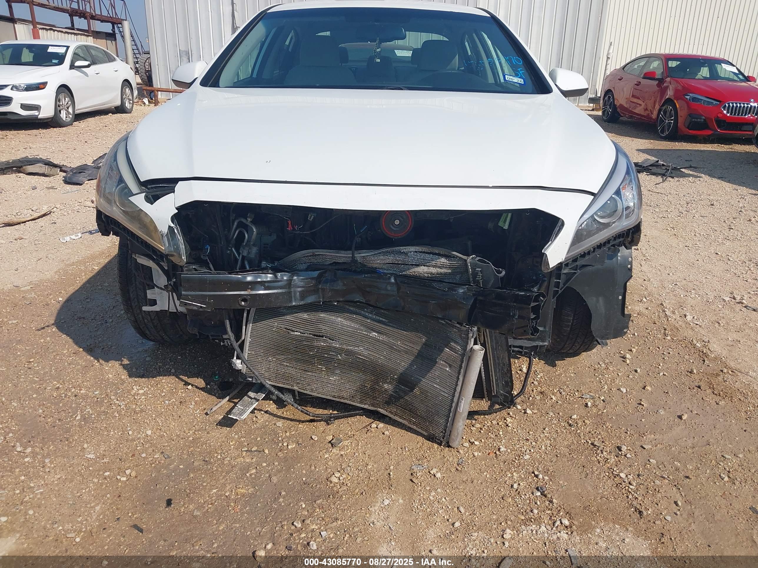 HYUNDAI SONATA image 6
