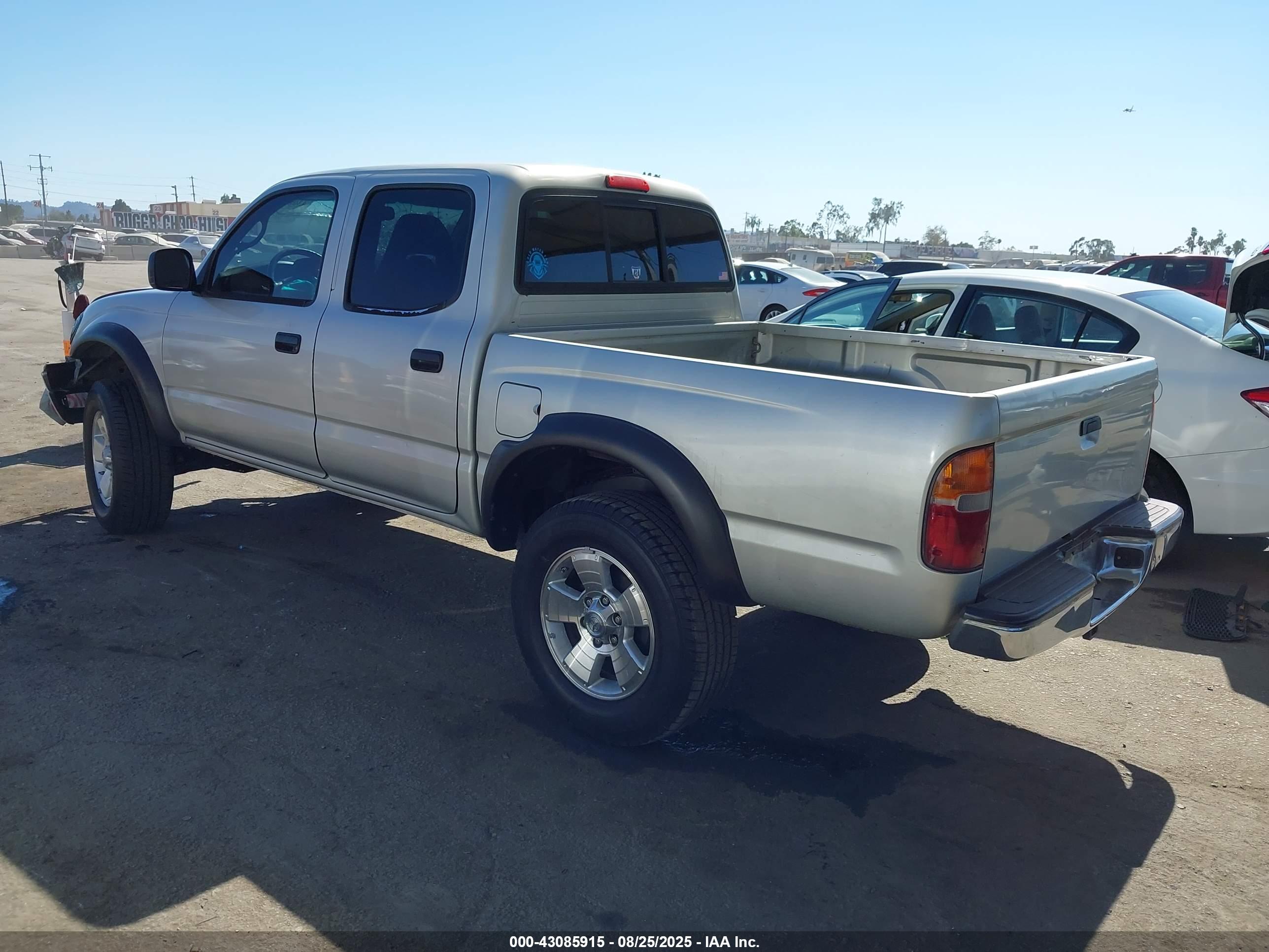 TOYOTA TACOMA image 3
