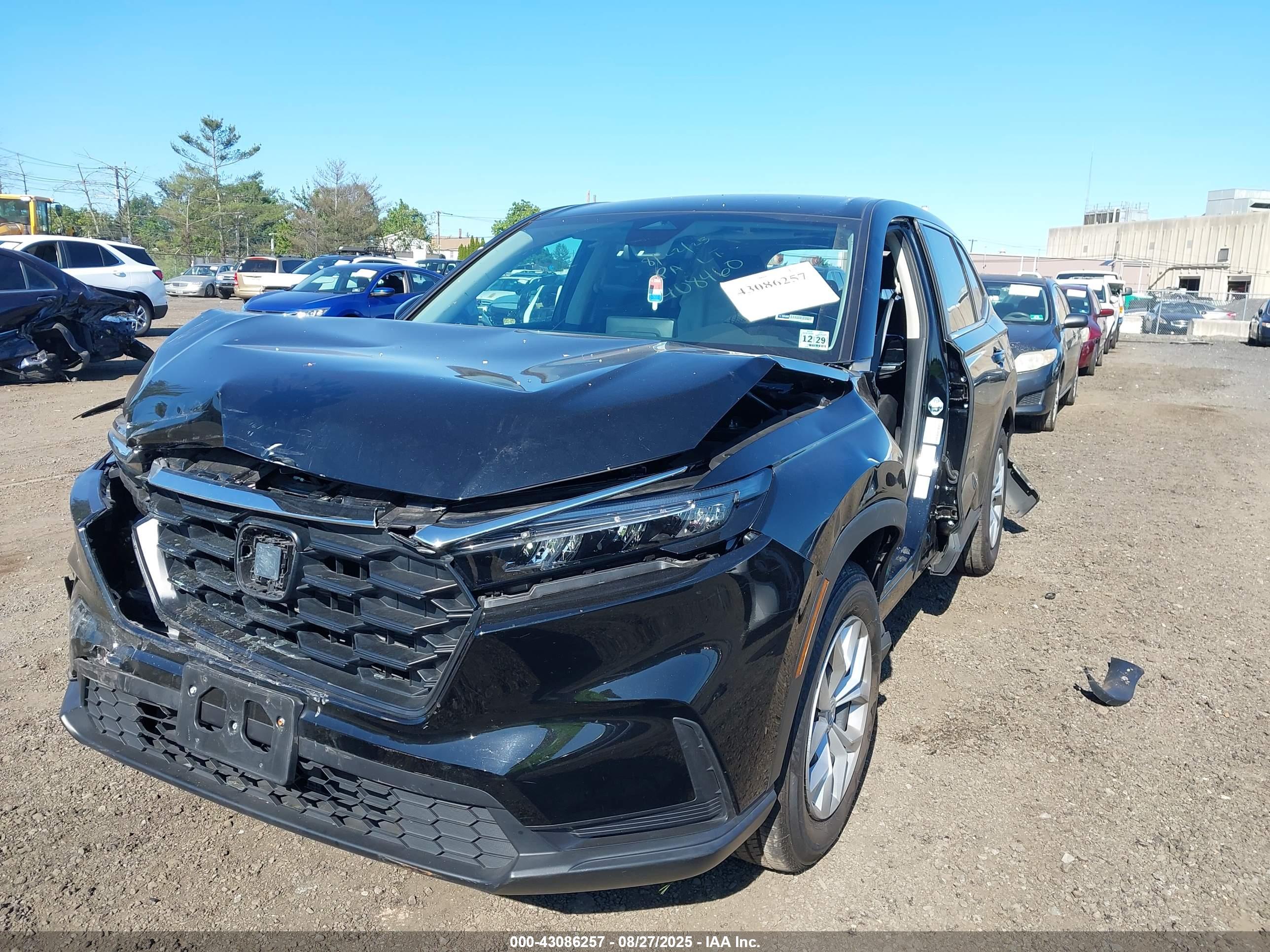 HONDA CR-V image 2