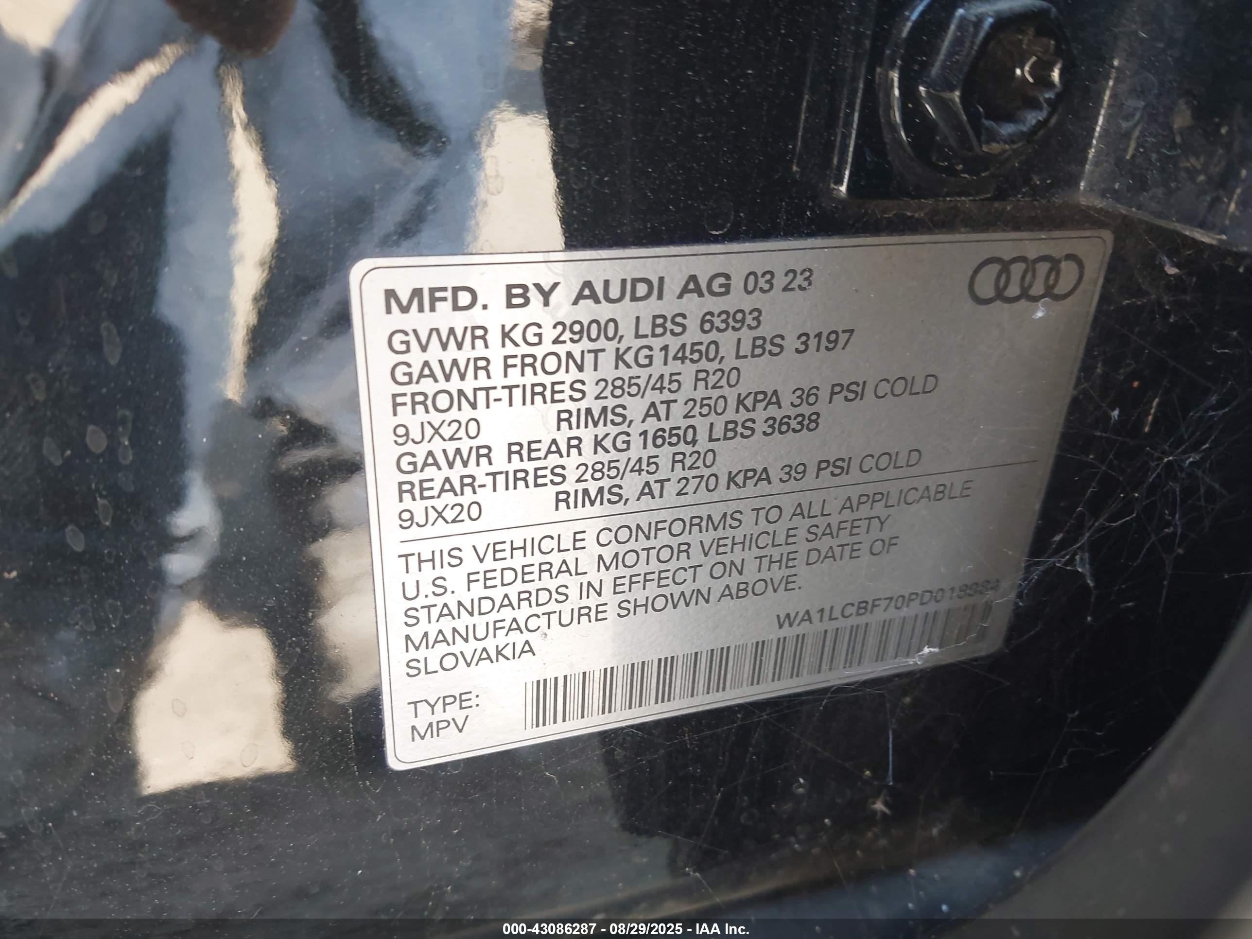 AUDI Q7 image 9