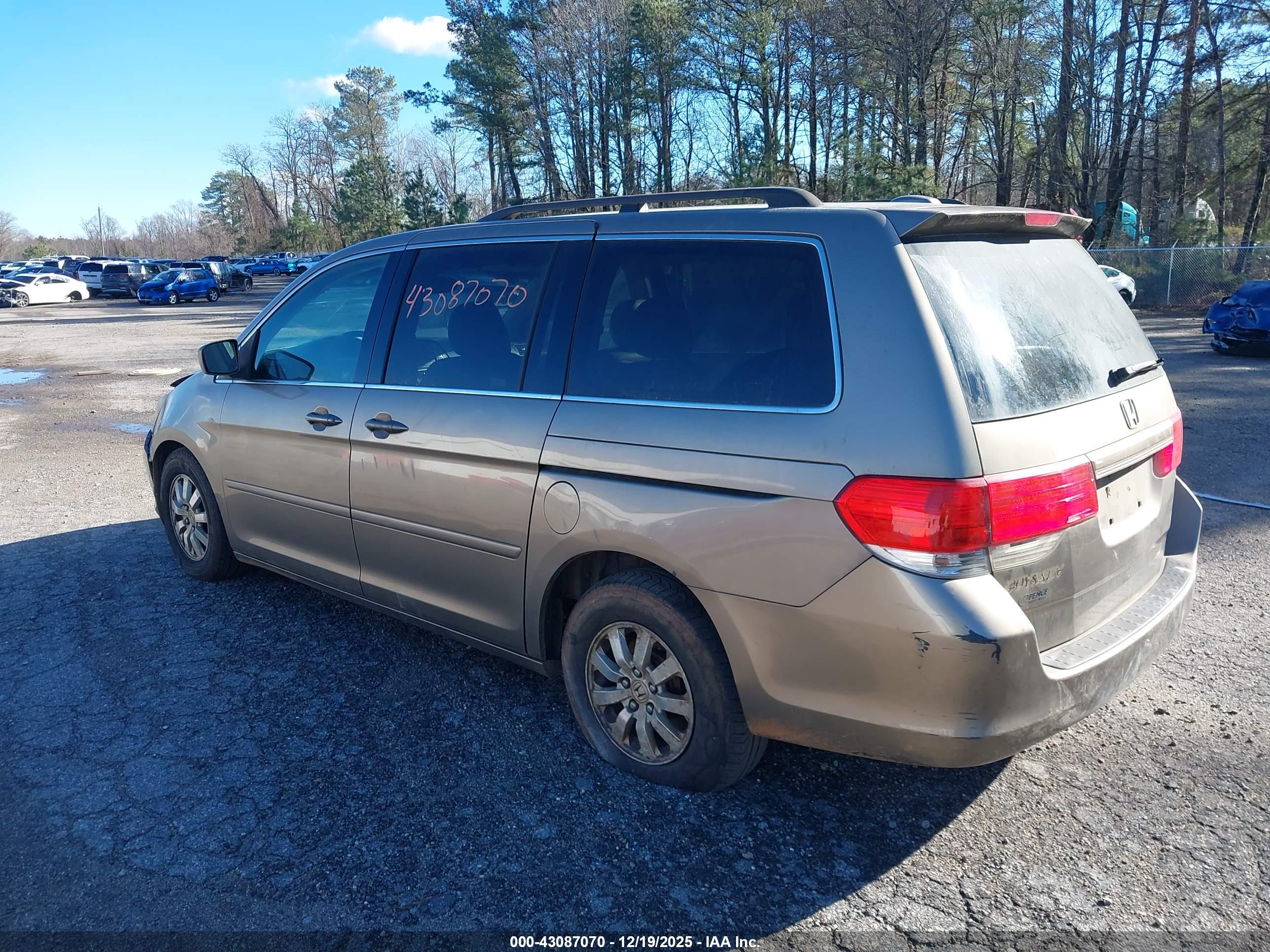 HONDA ODYSSEY image 3
