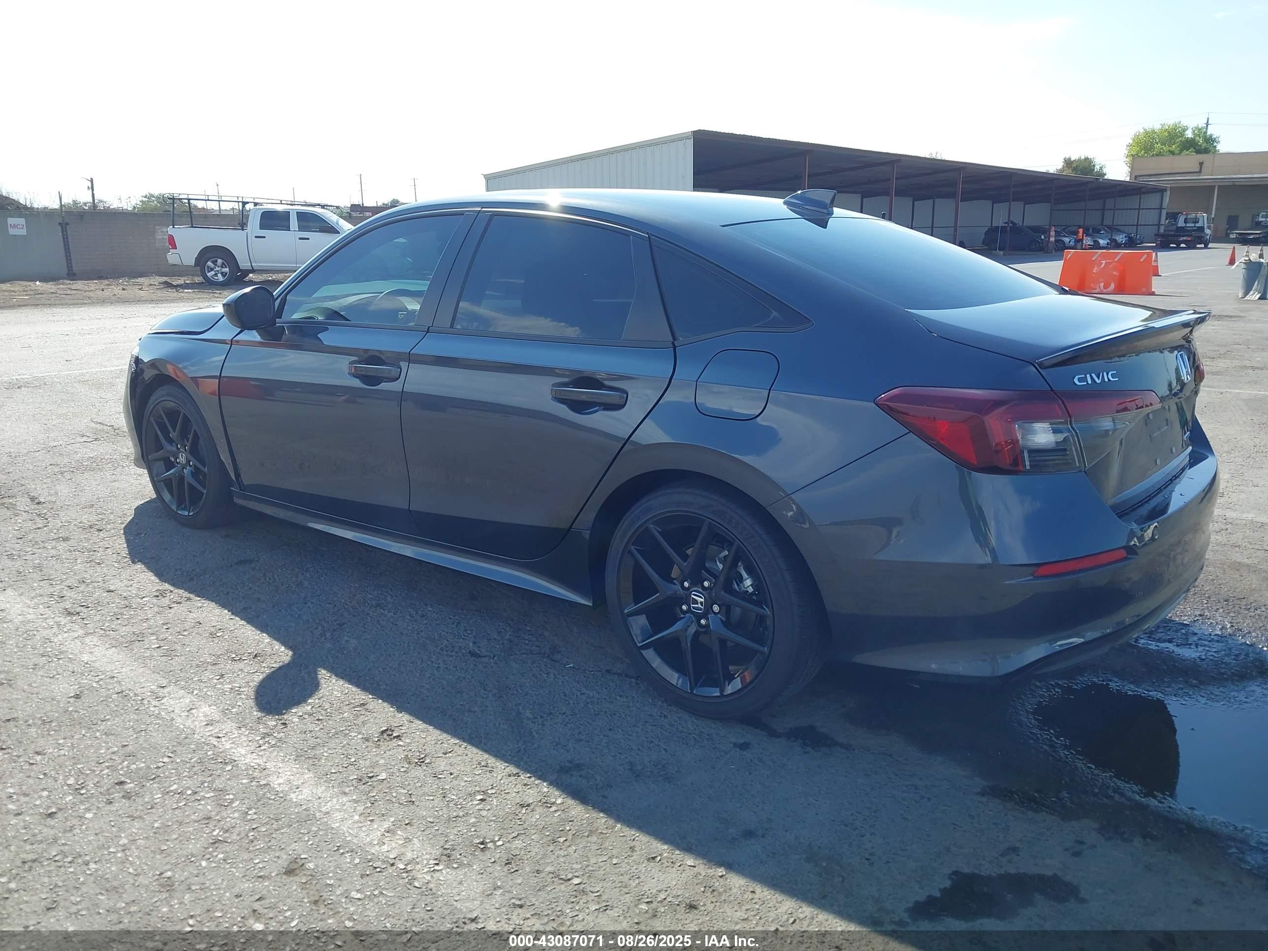HONDA CIVIC image 3