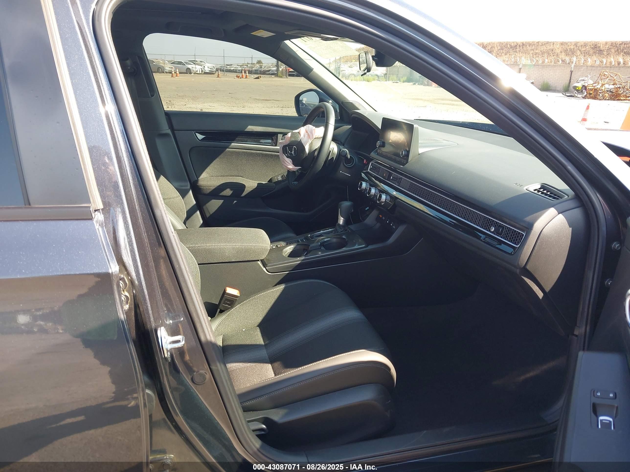 HONDA CIVIC image 5