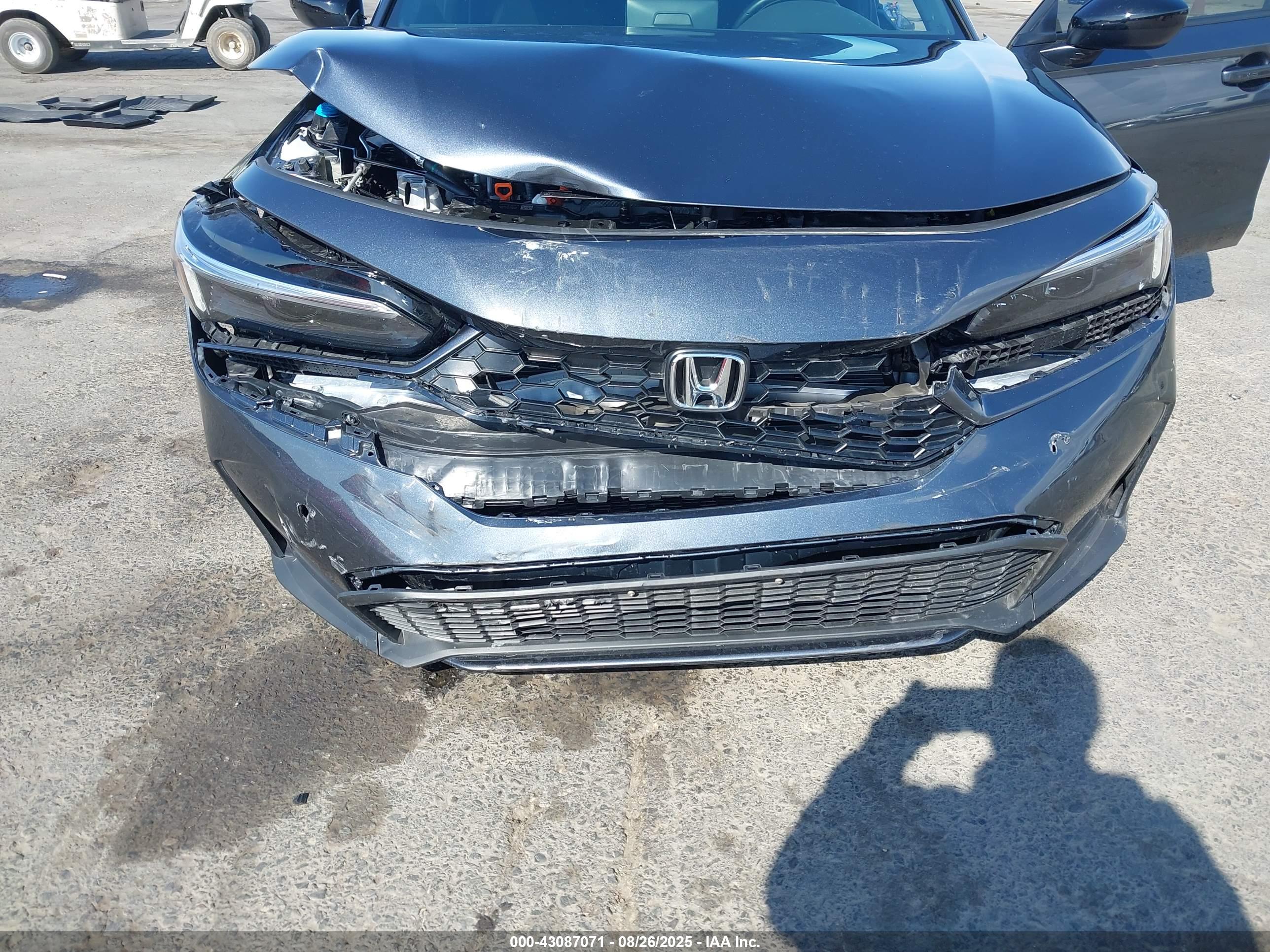 HONDA CIVIC image 6