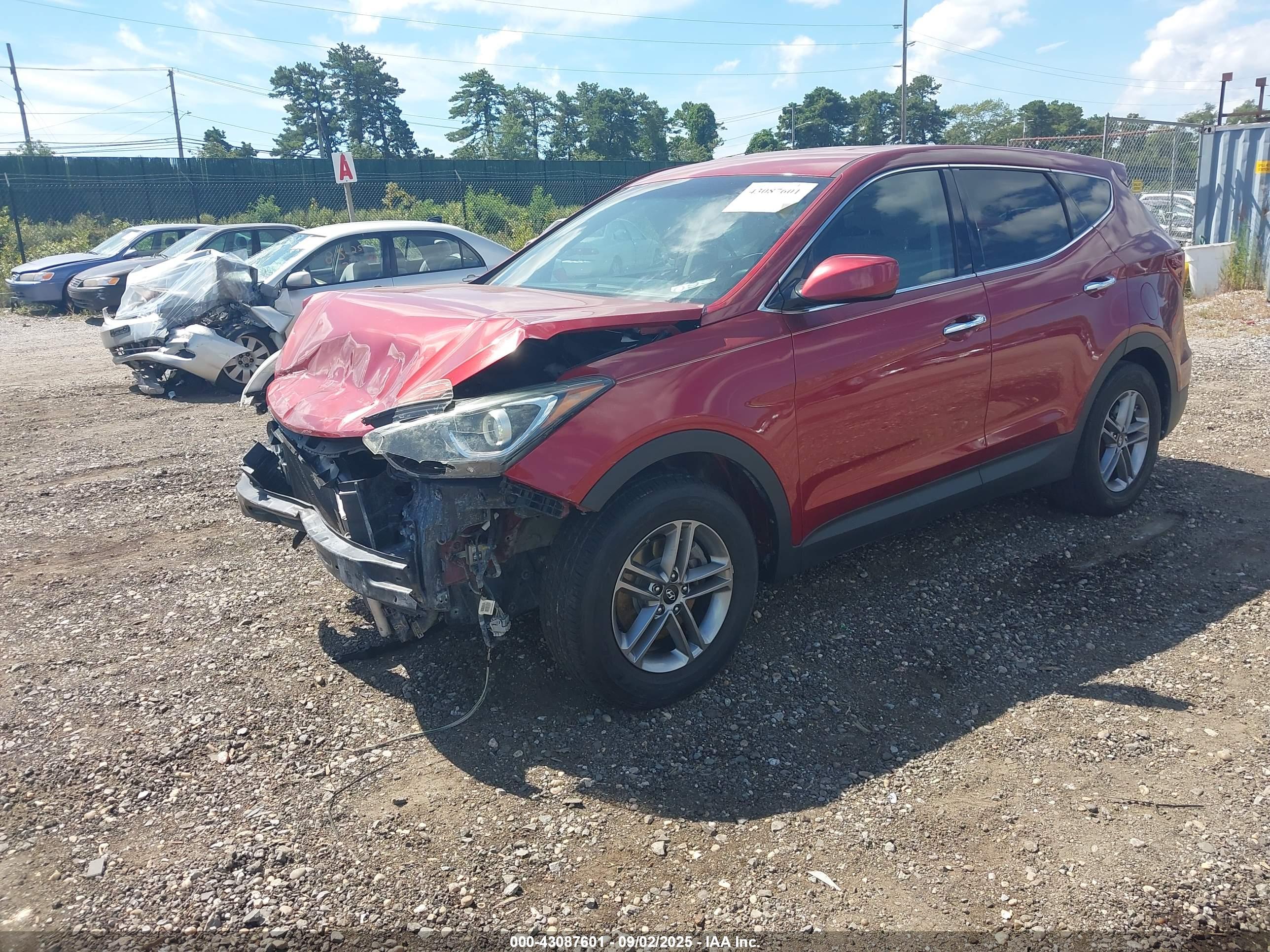 HYUNDAI SANTA image 2