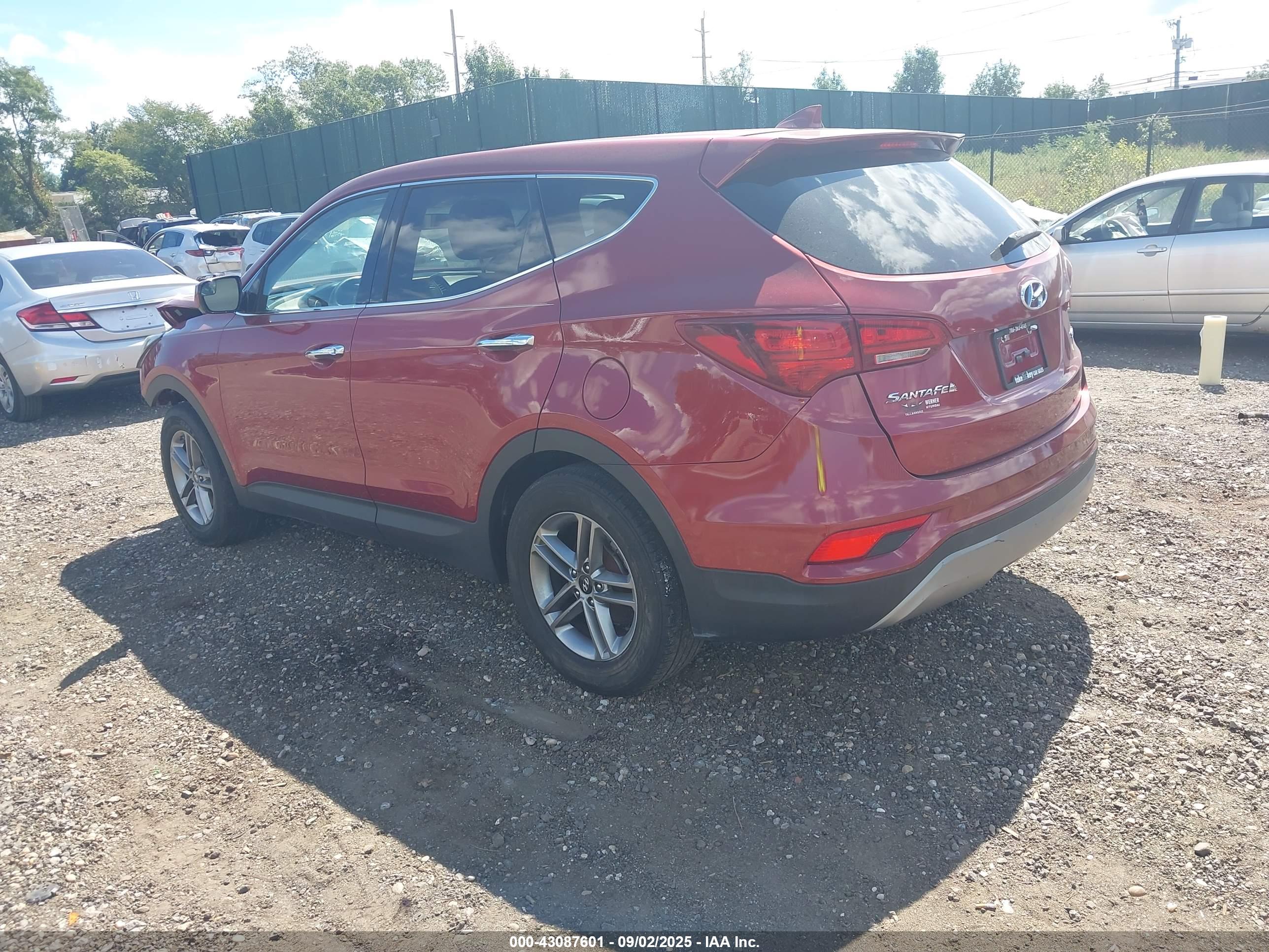 HYUNDAI SANTA image 3