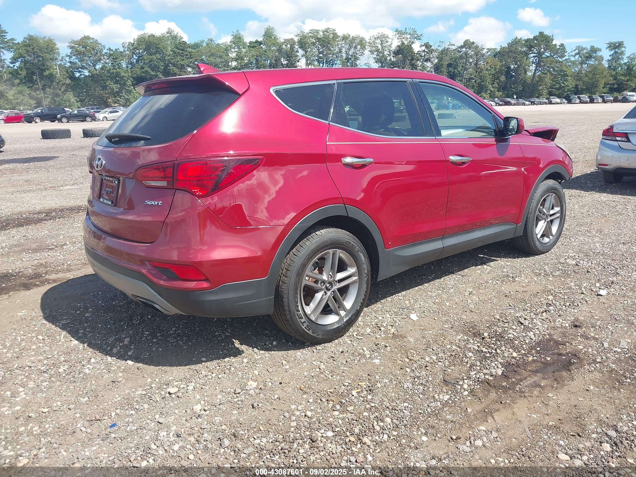HYUNDAI SANTA image 4