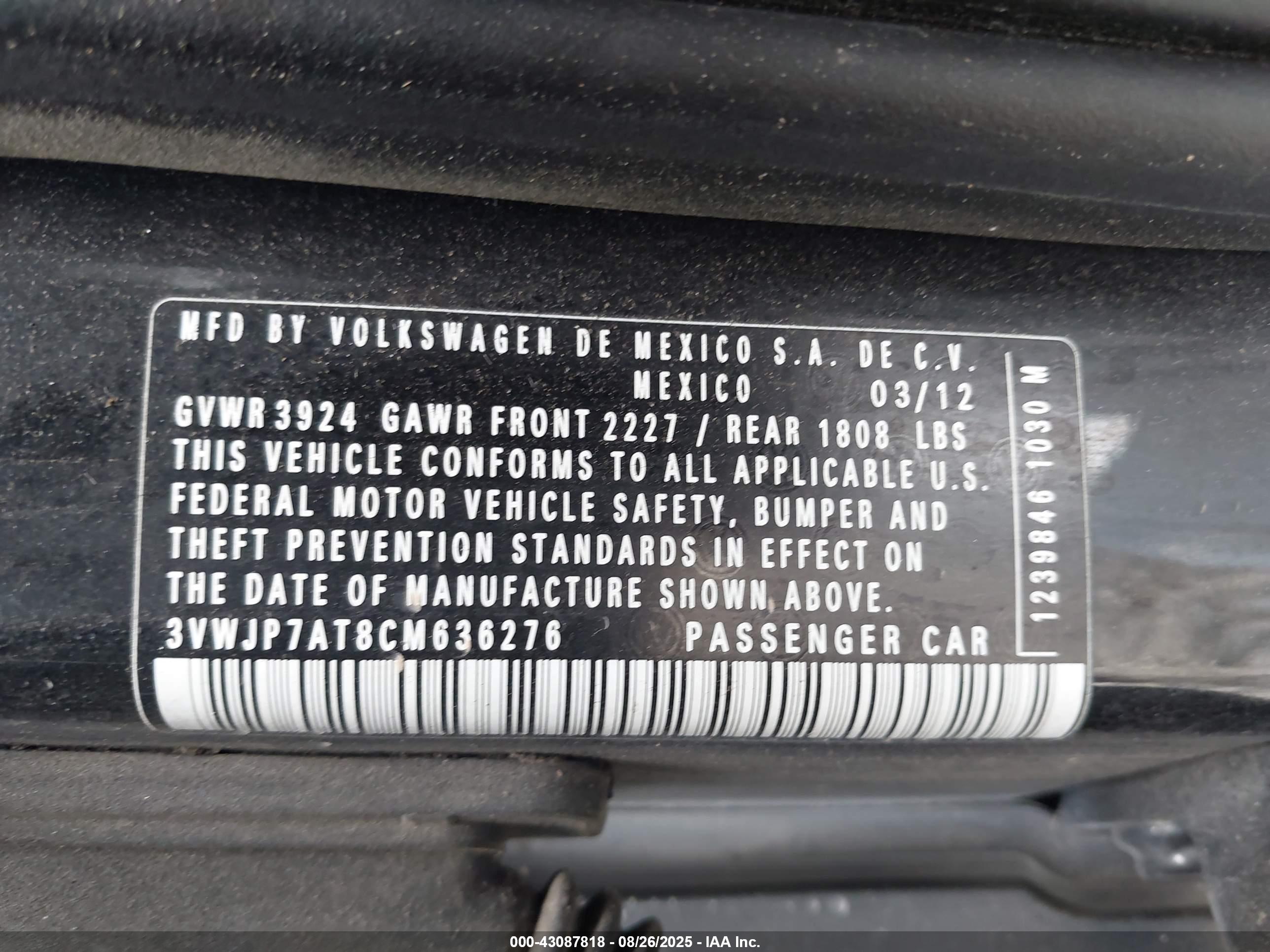 VOLKSWAGEN BEETLE image 9