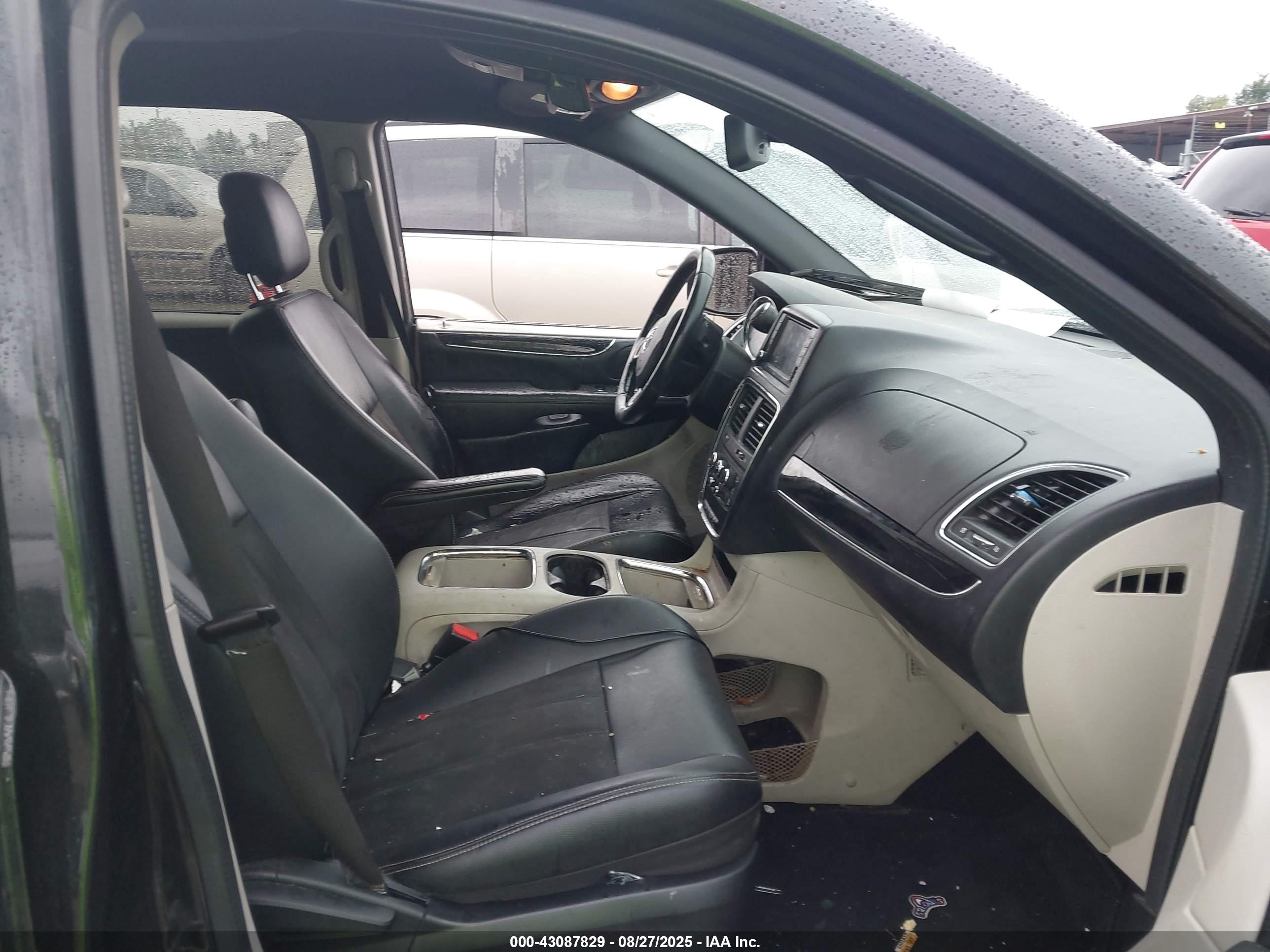 DODGE GRAND image 5