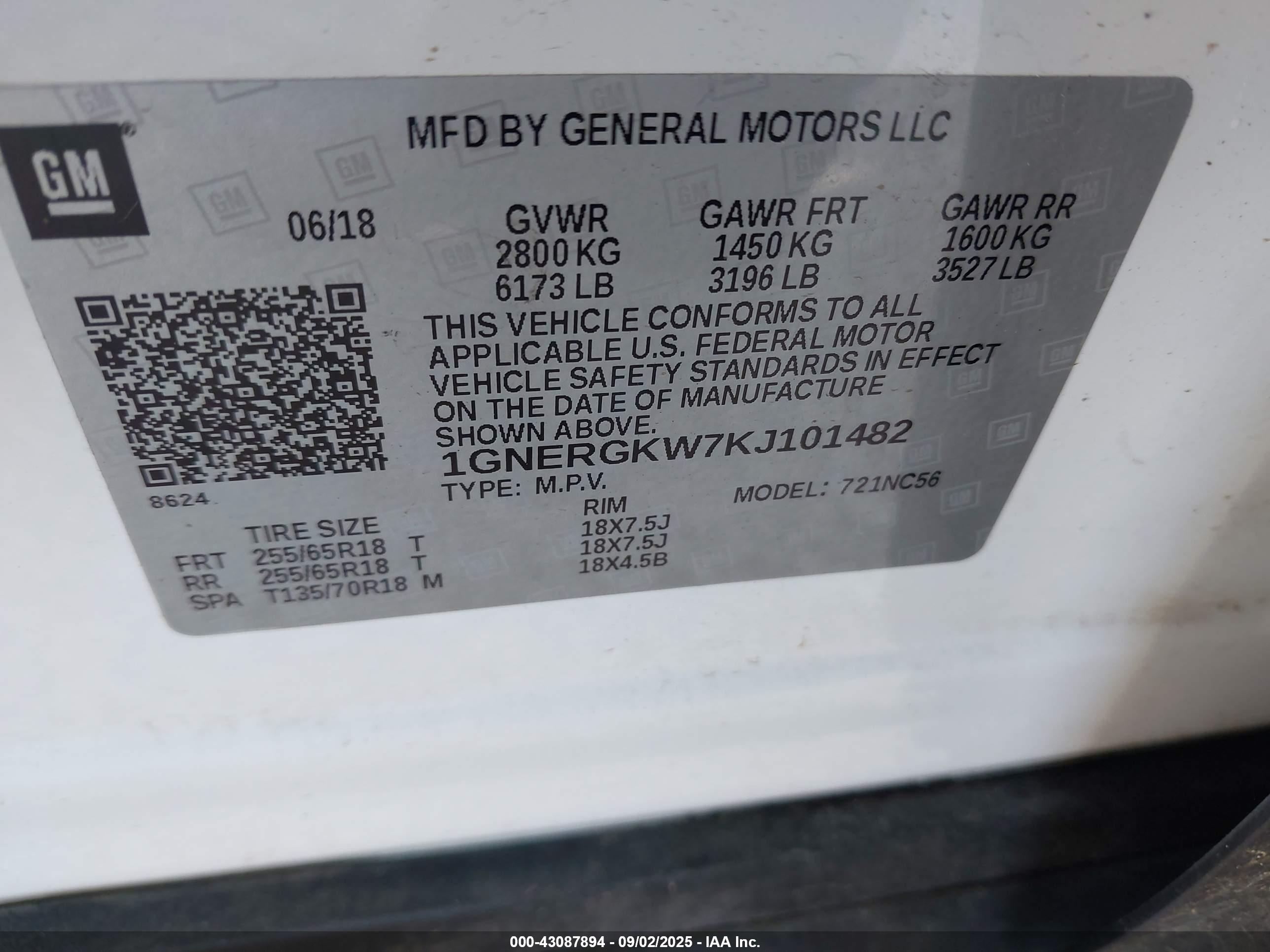 CHEVROLET TRAVERSE image 9