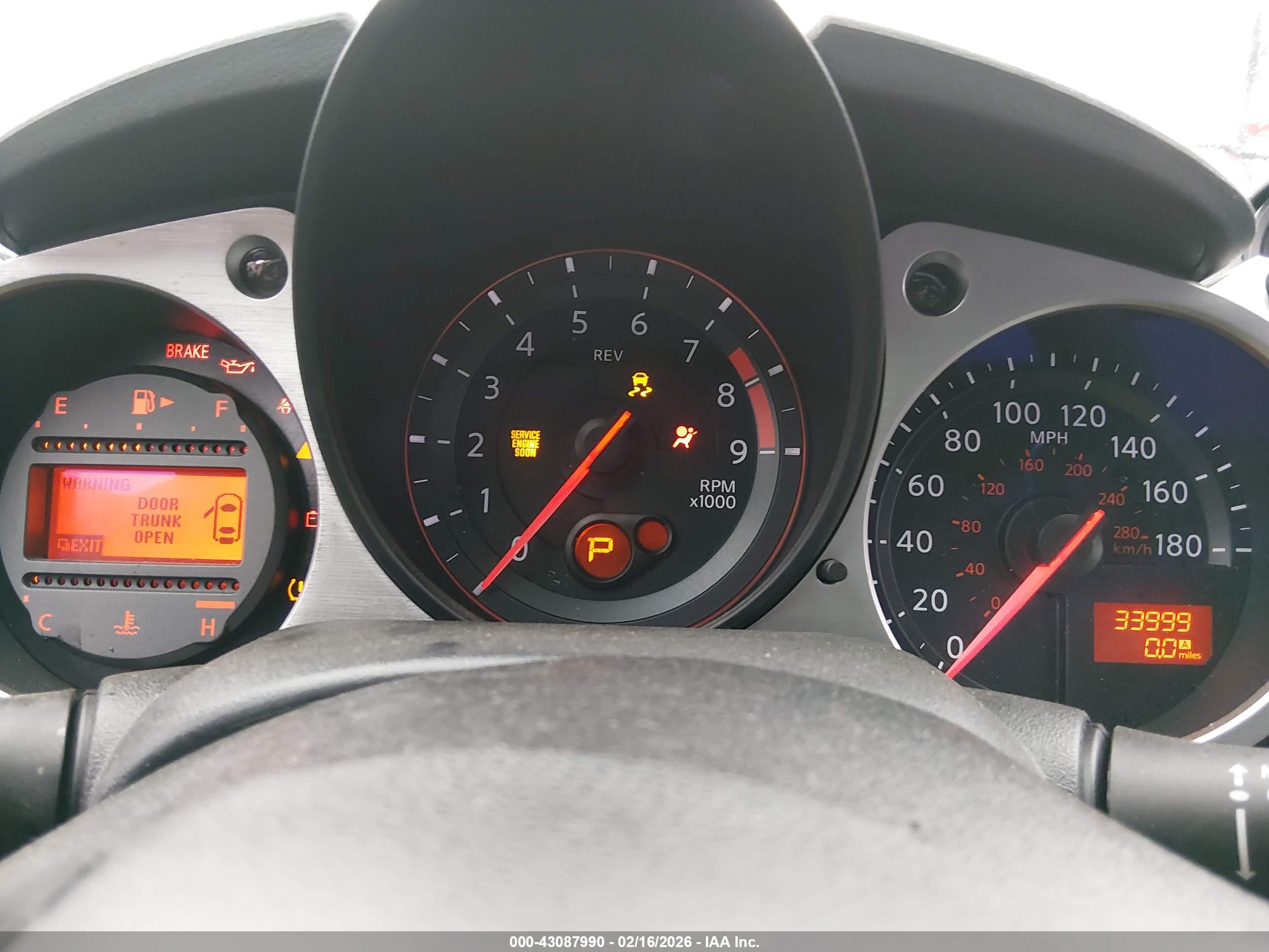 NISSAN 370Z image 7