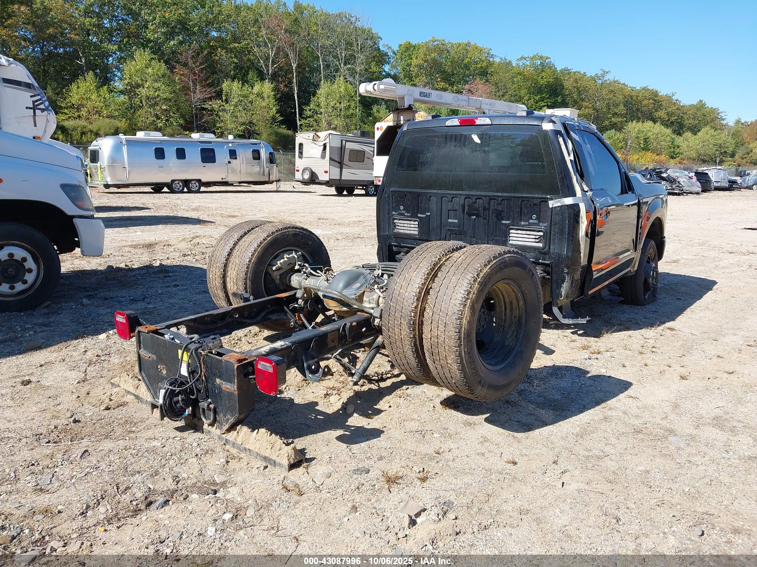 FORD F-350 image 4