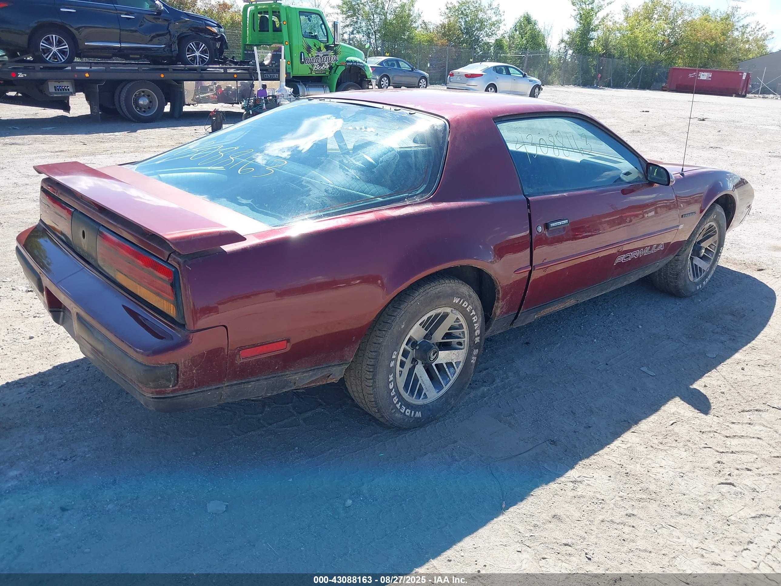 PONTIAC FIREBIRD image 4