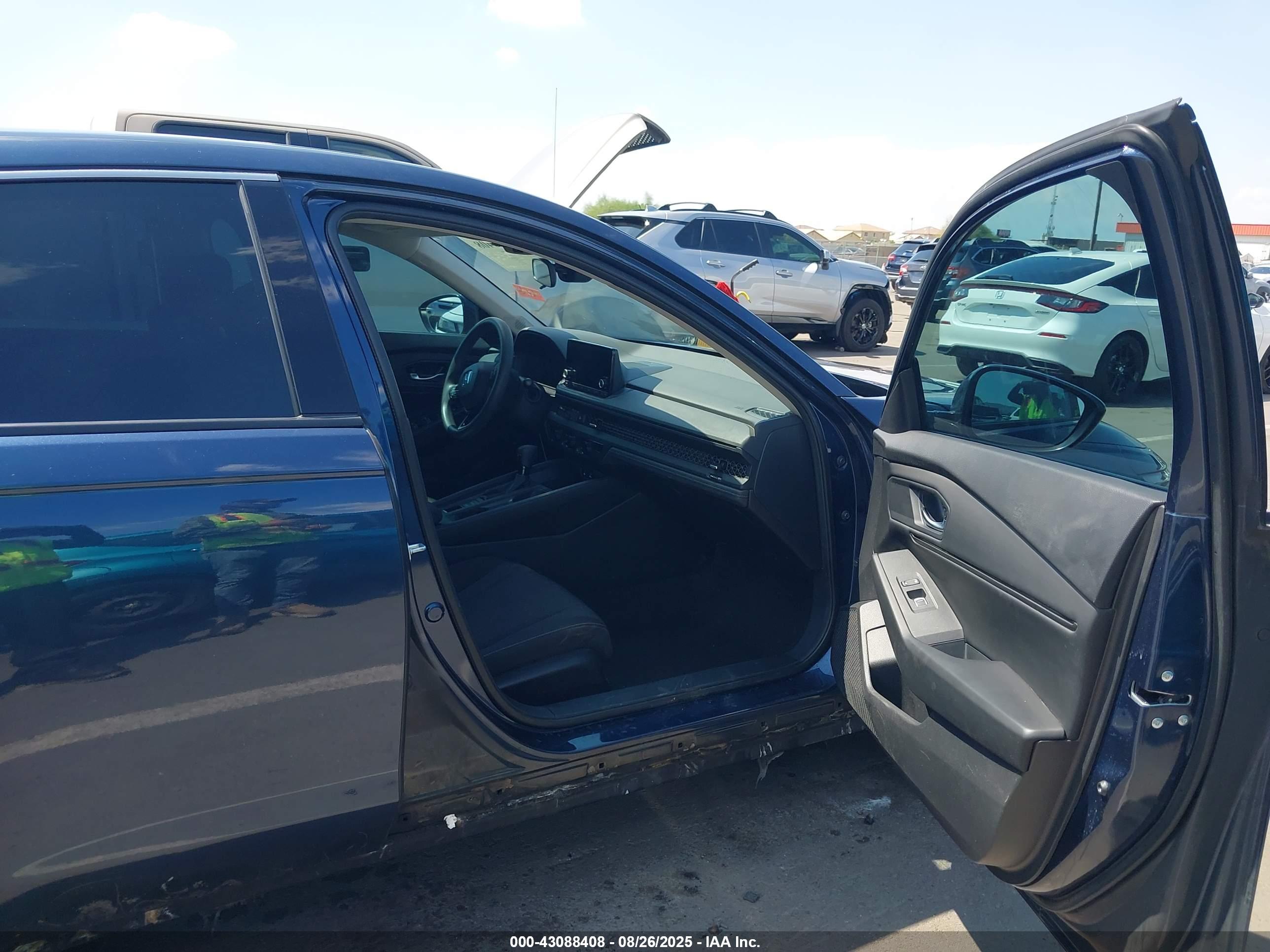 HONDA ACCORD image 5