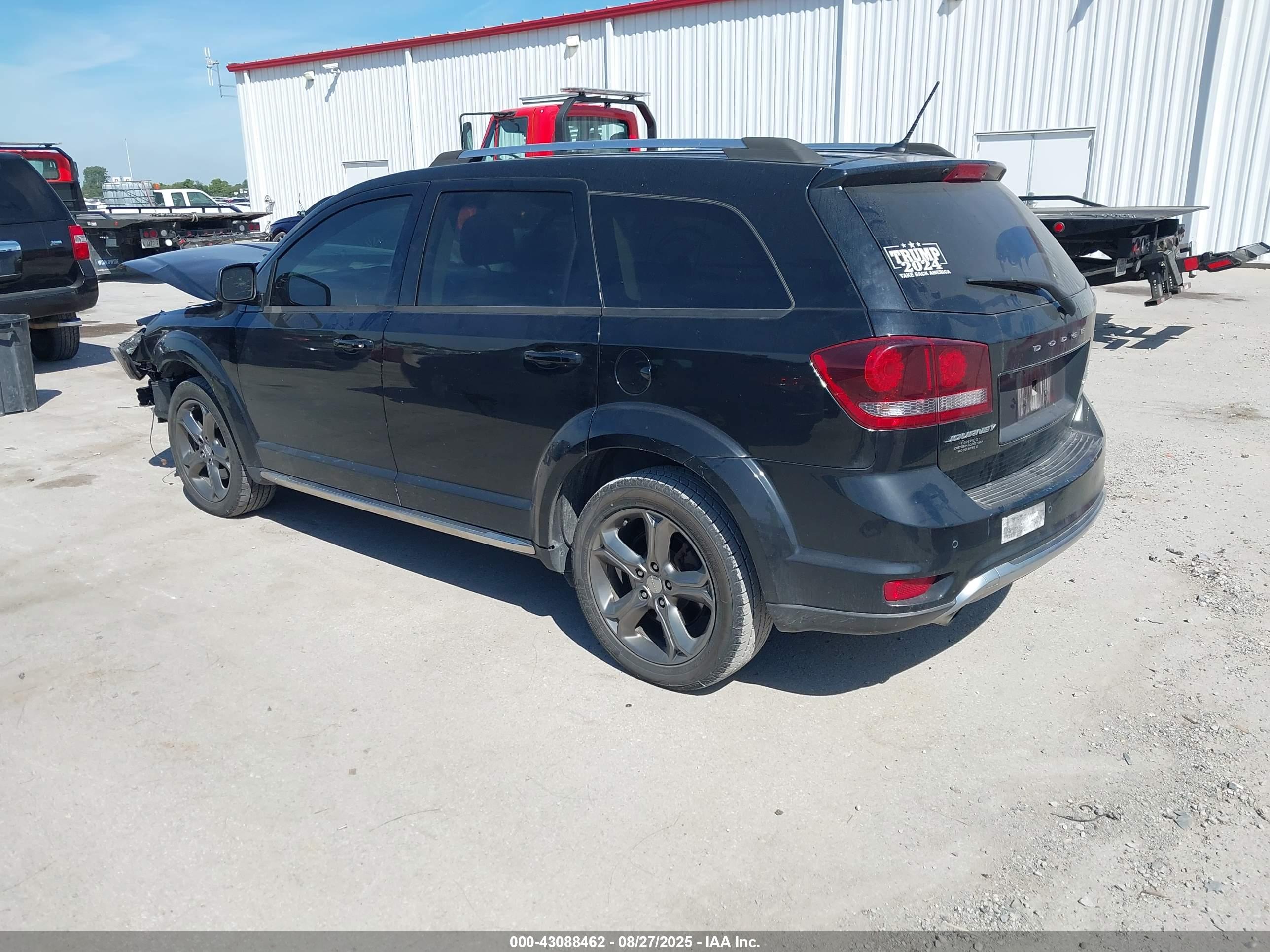 DODGE JOURNEY image 3
