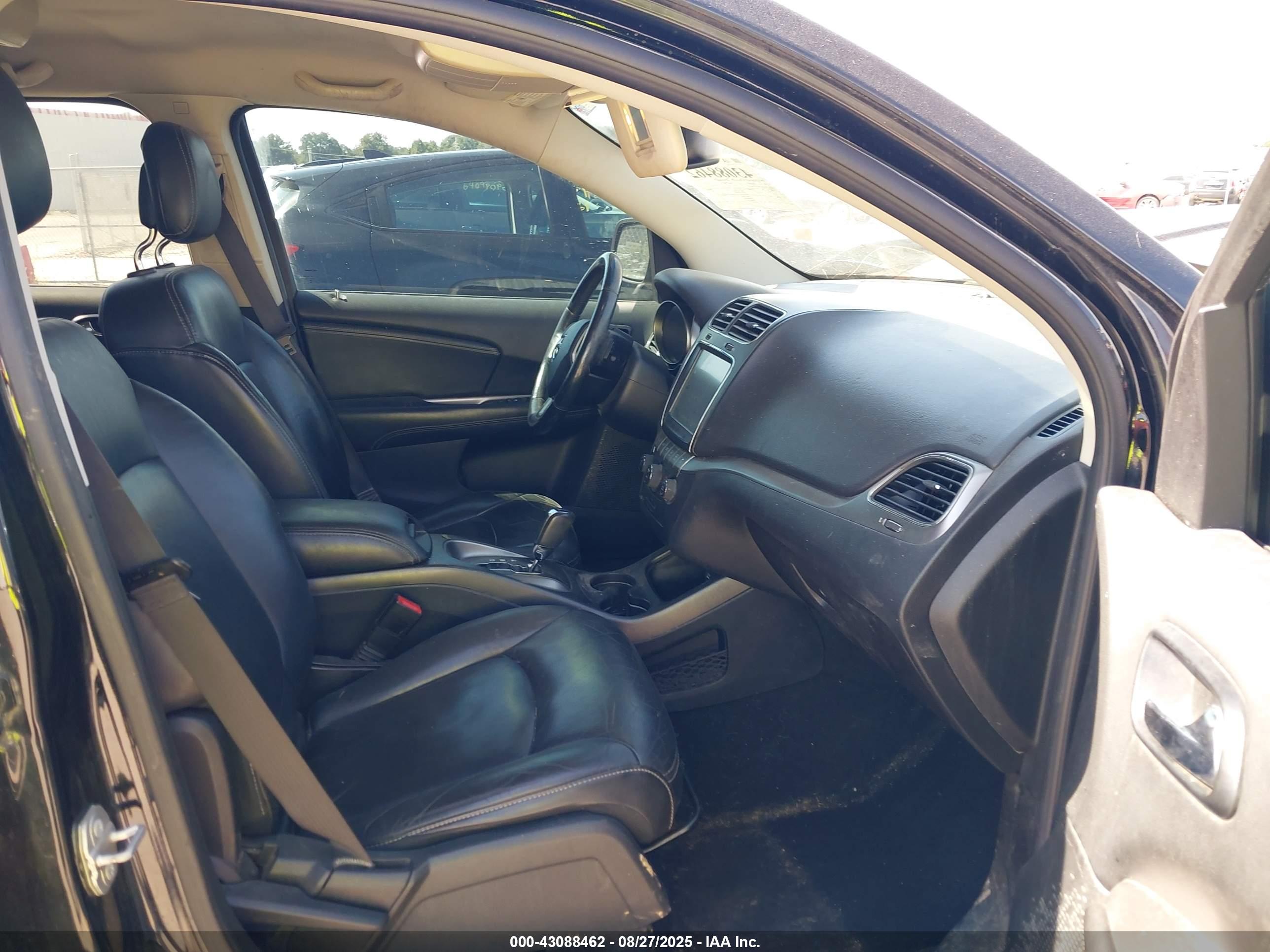 DODGE JOURNEY image 5