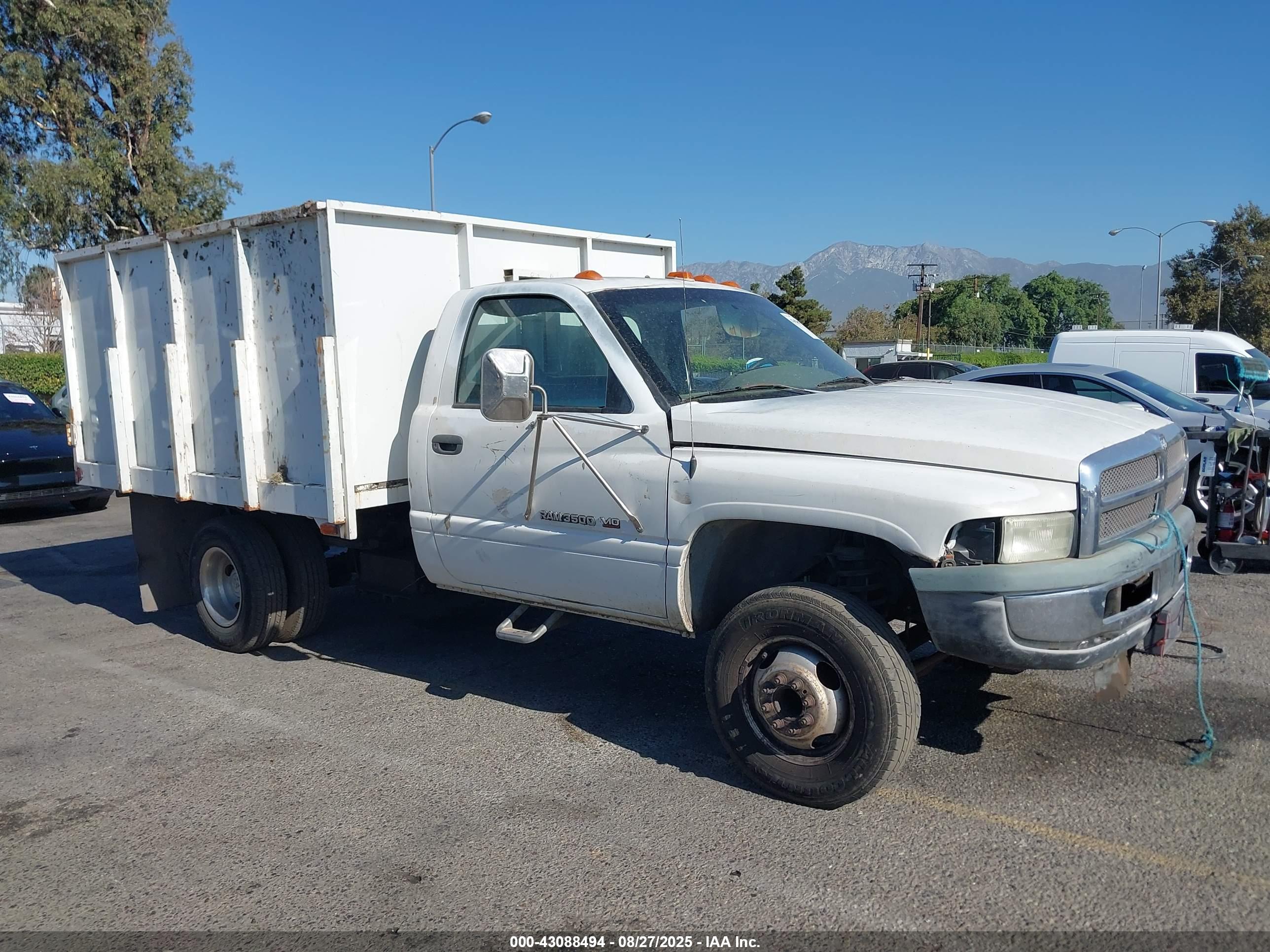 DODGE RAM image 2