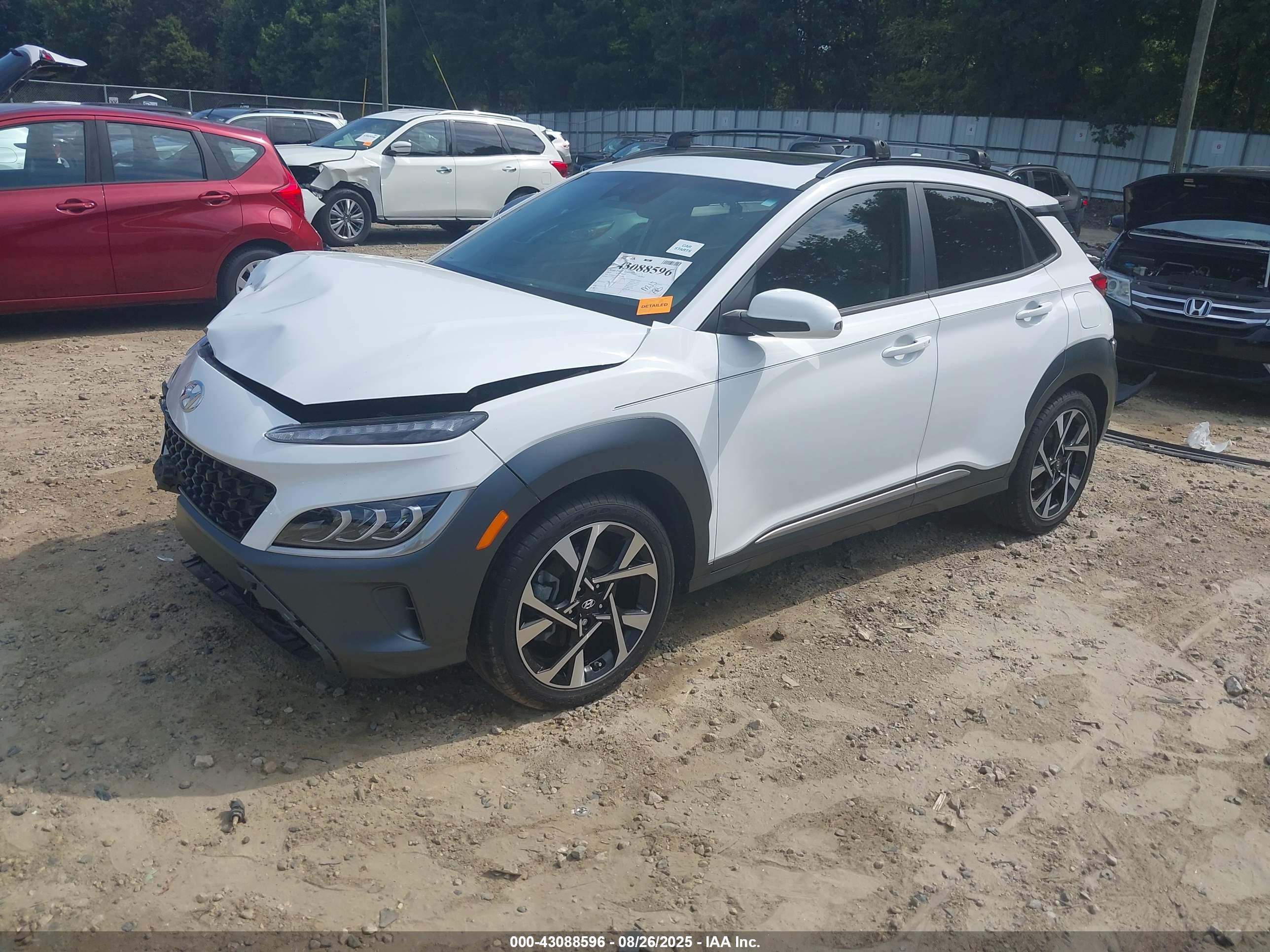 HYUNDAI KONA image 2
