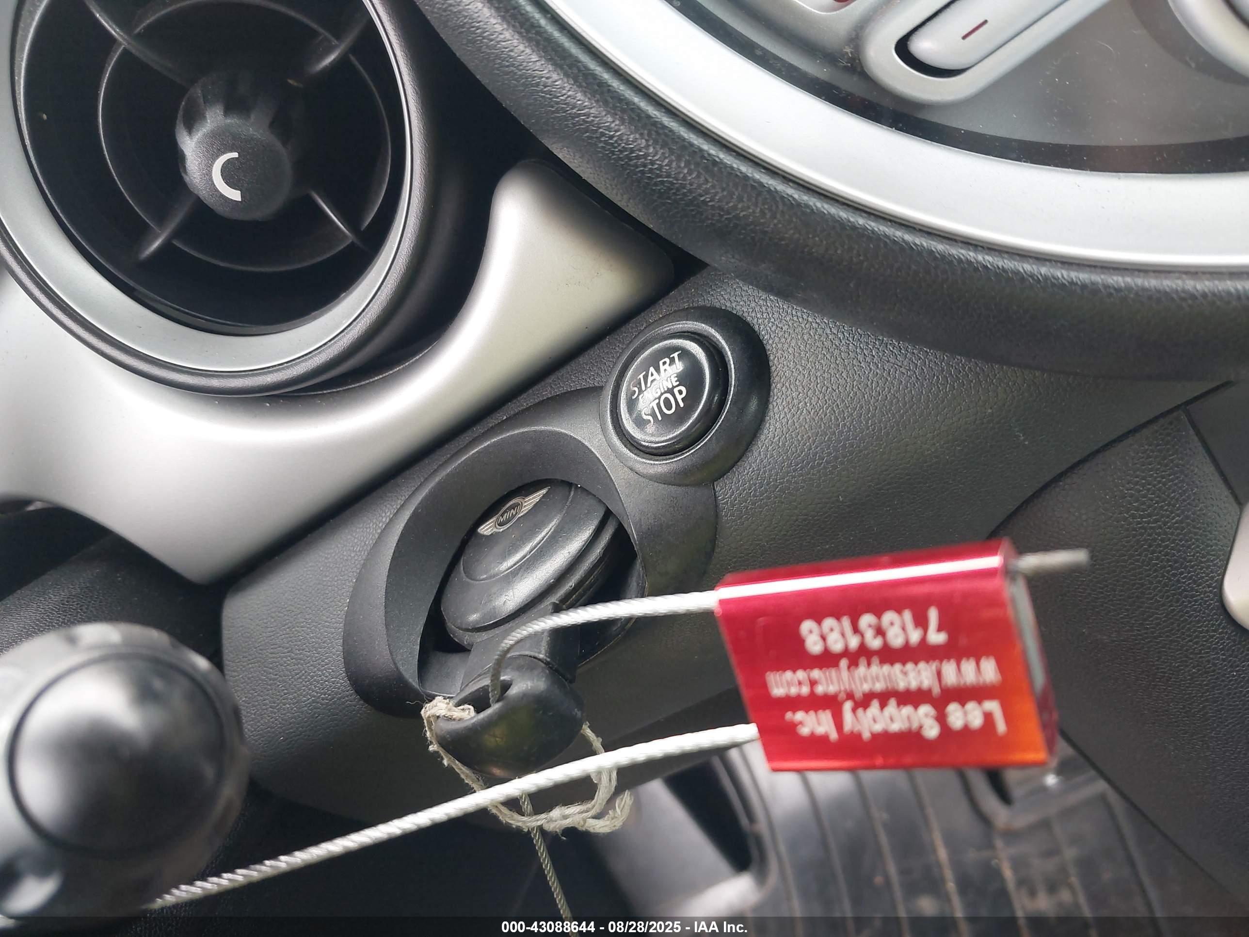 MINI COOPER image 11