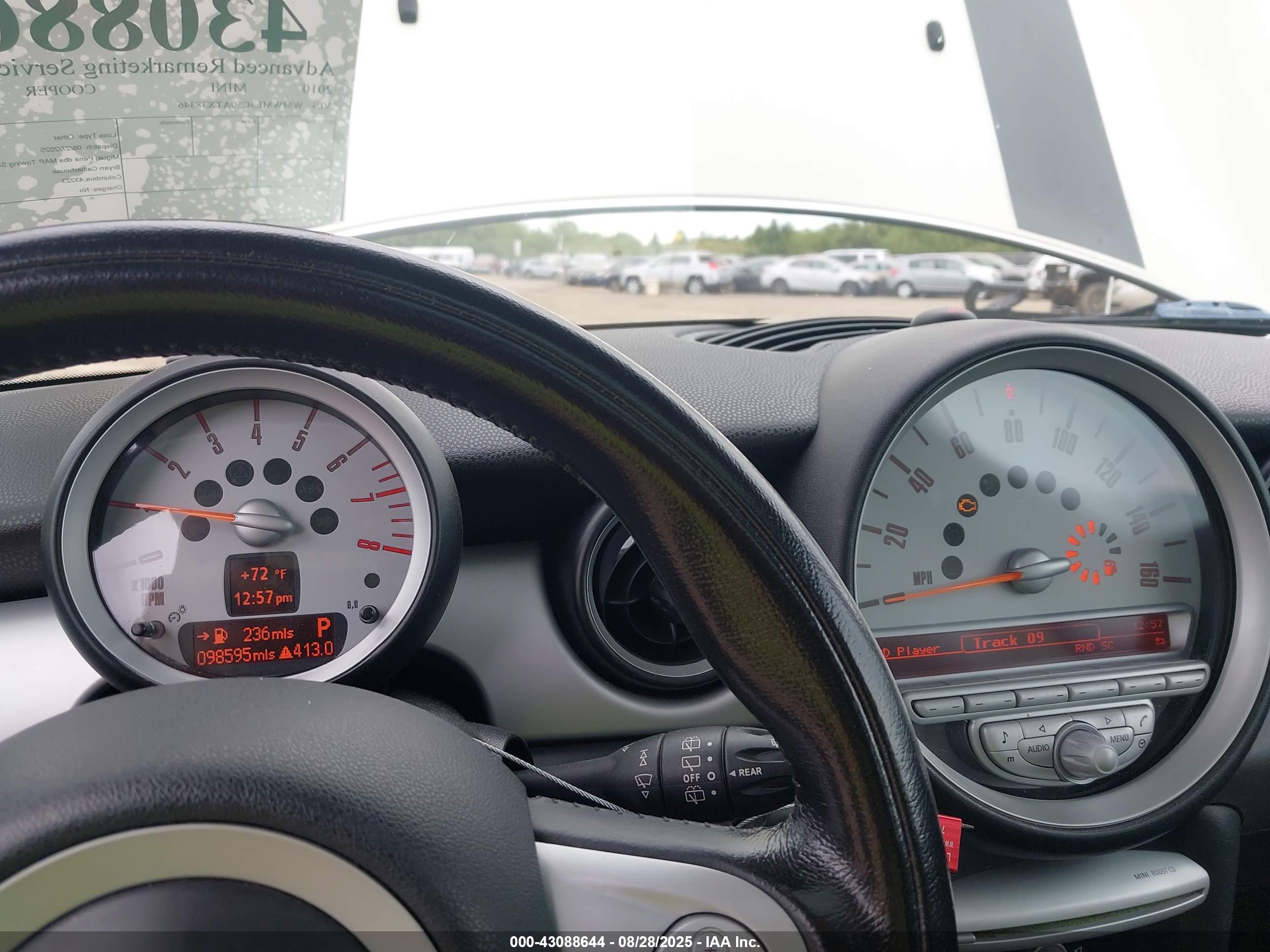 MINI COOPER image 7